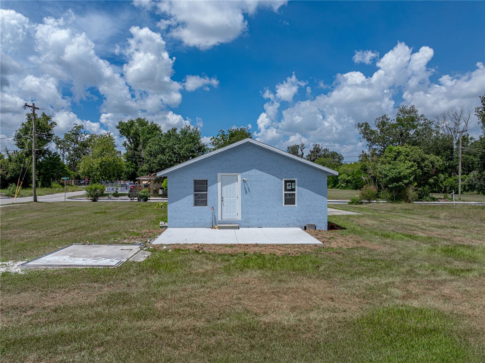 Image 37 of 42 For 810 Maple Avenue