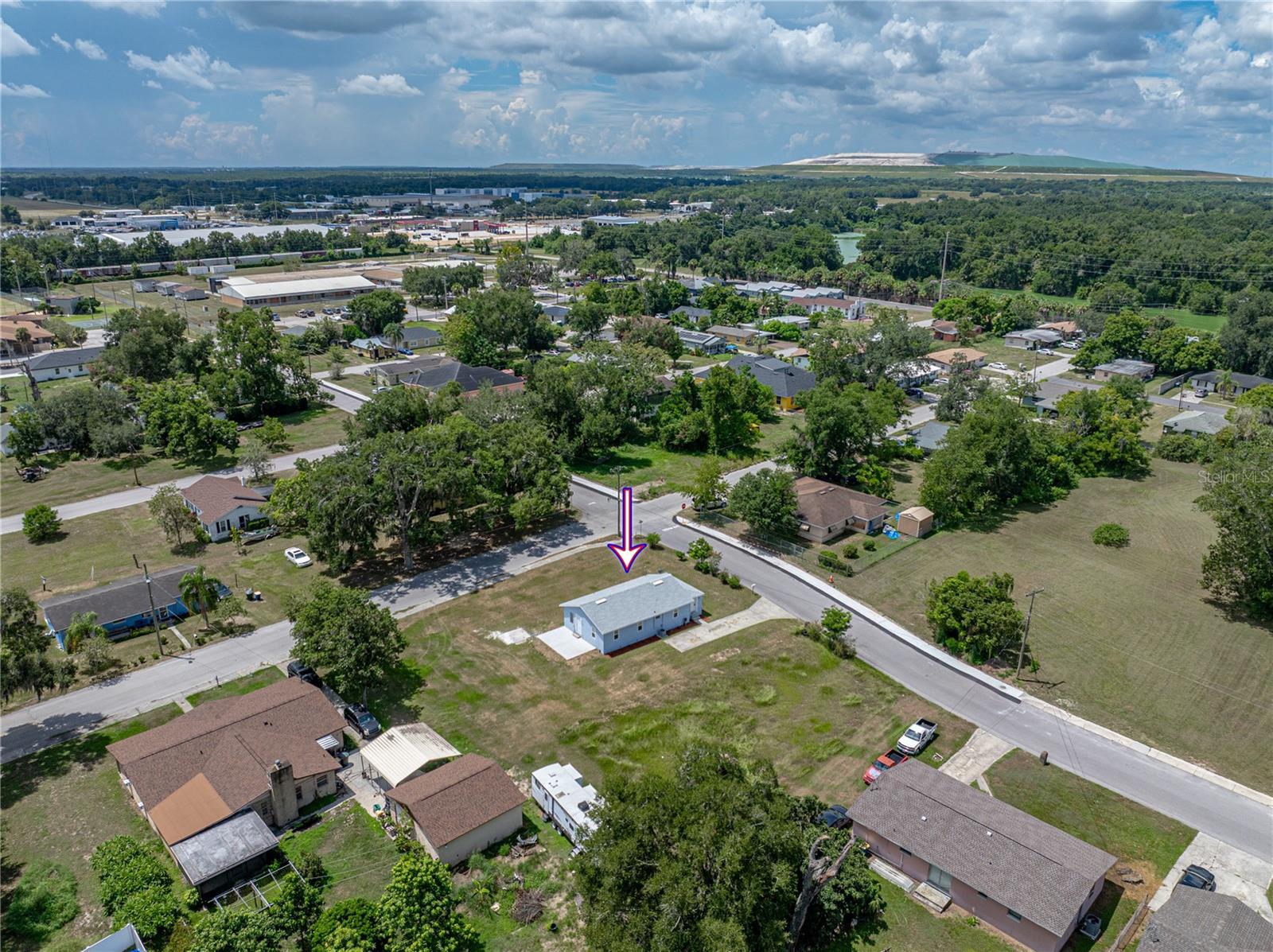 Image 41 of 42 For 810 Maple Avenue