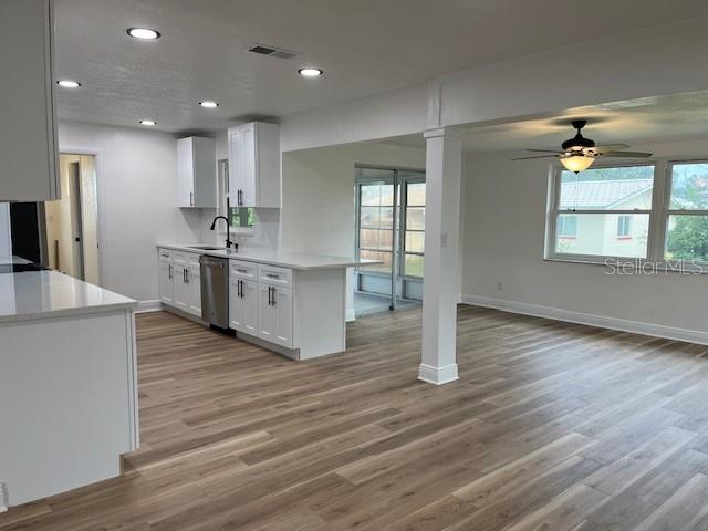Image 3 of 14 For 11093 54th Avenue N