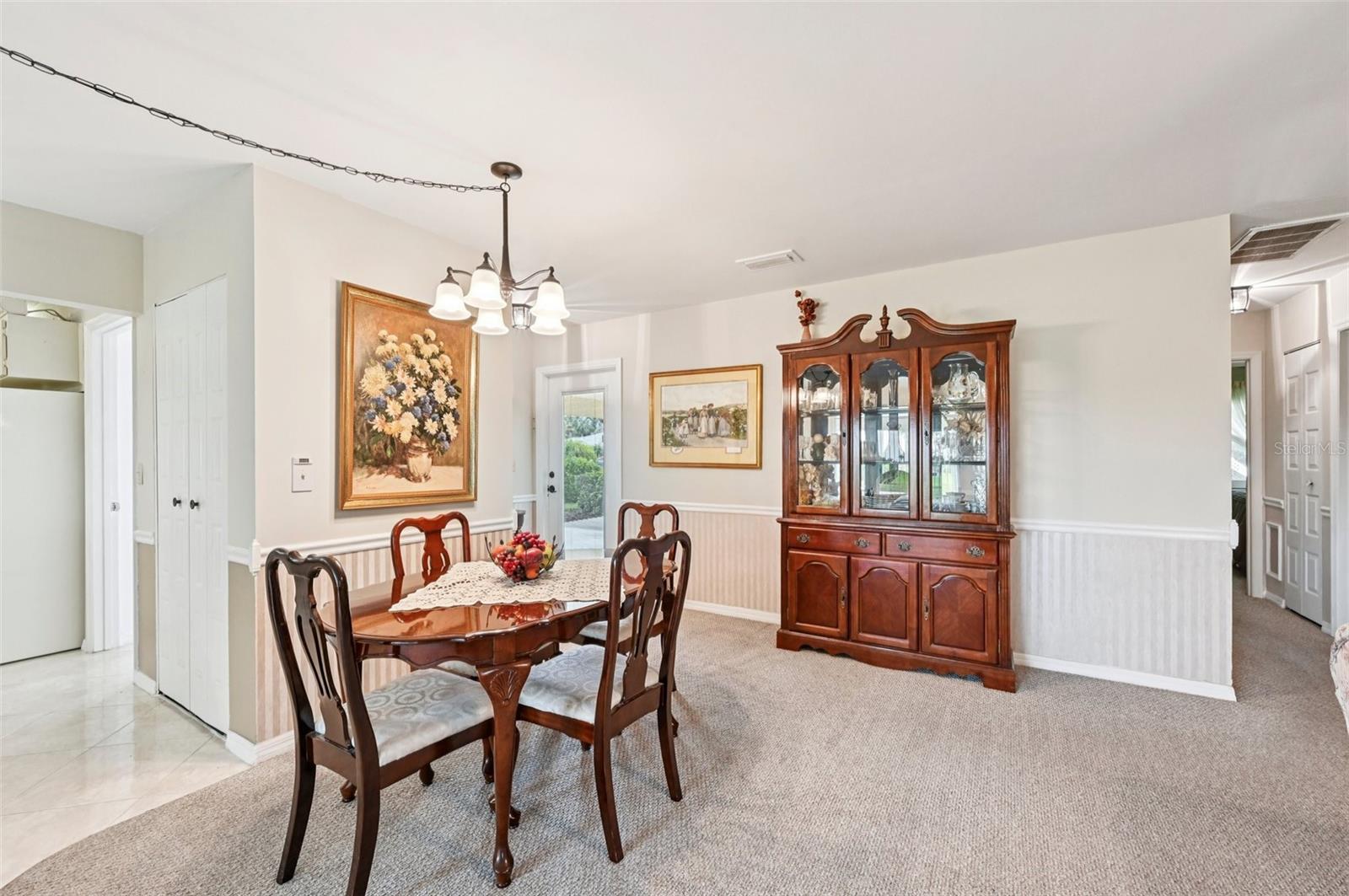 Image 9 of 60 For 2208 Highclere Circle