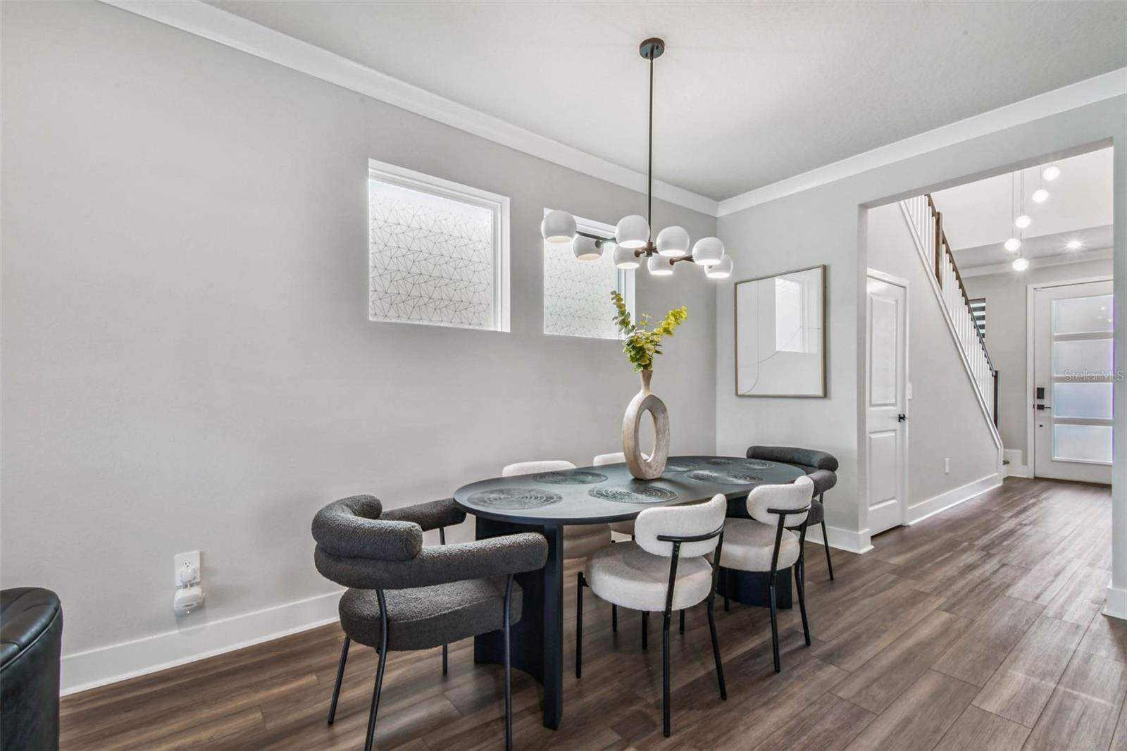 Listing photo id 9 for 31854 Asbury Avenue