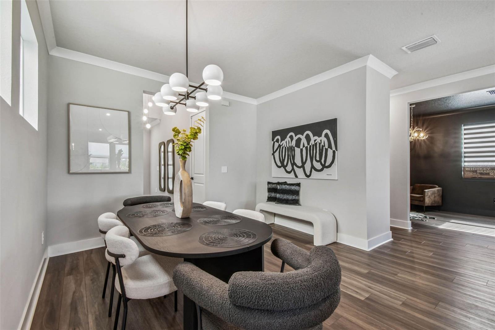 Listing photo id 10 for 31854 Asbury Avenue