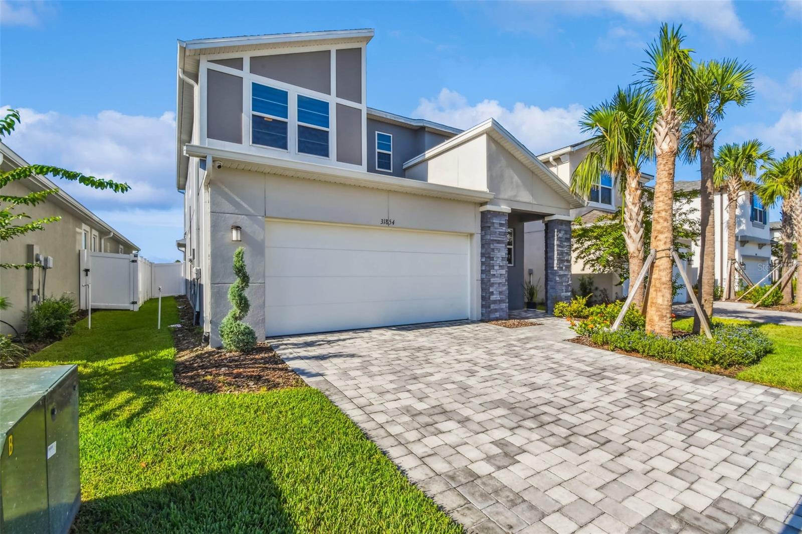 Listing photo id 1 for 31854 Asbury Avenue