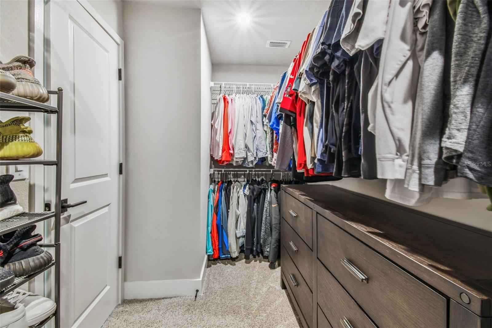 Listing photo id 46 for 31854 Asbury Avenue