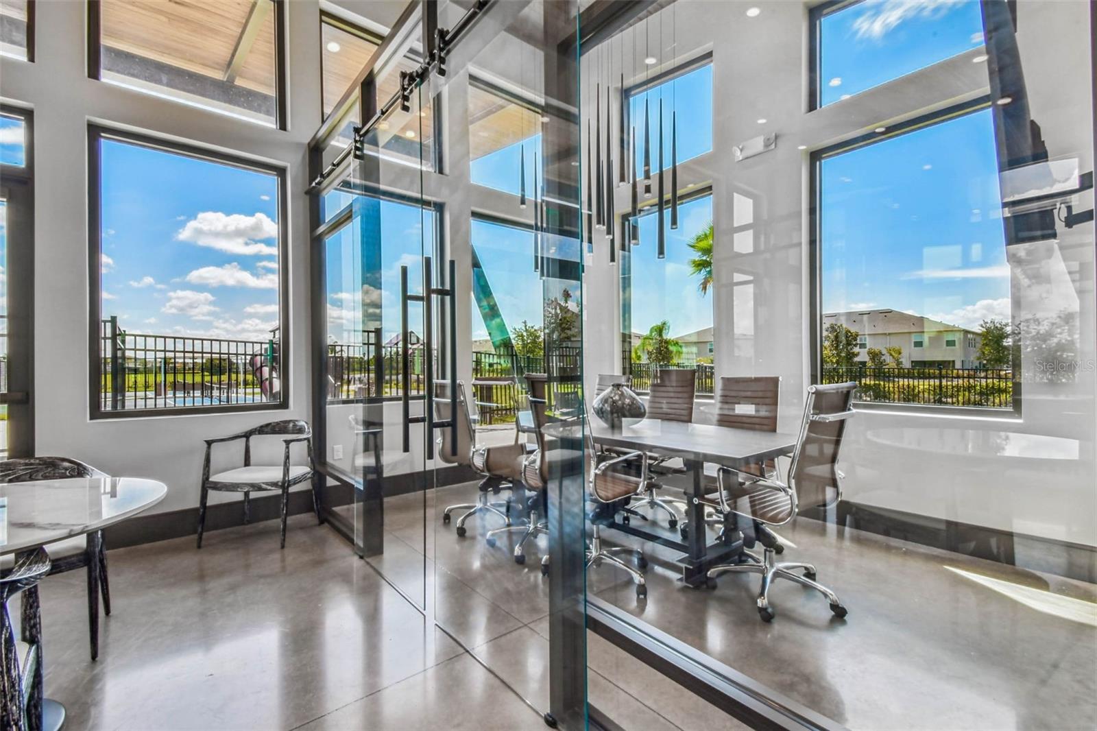 Listing photo id 62 for 31854 Asbury Avenue