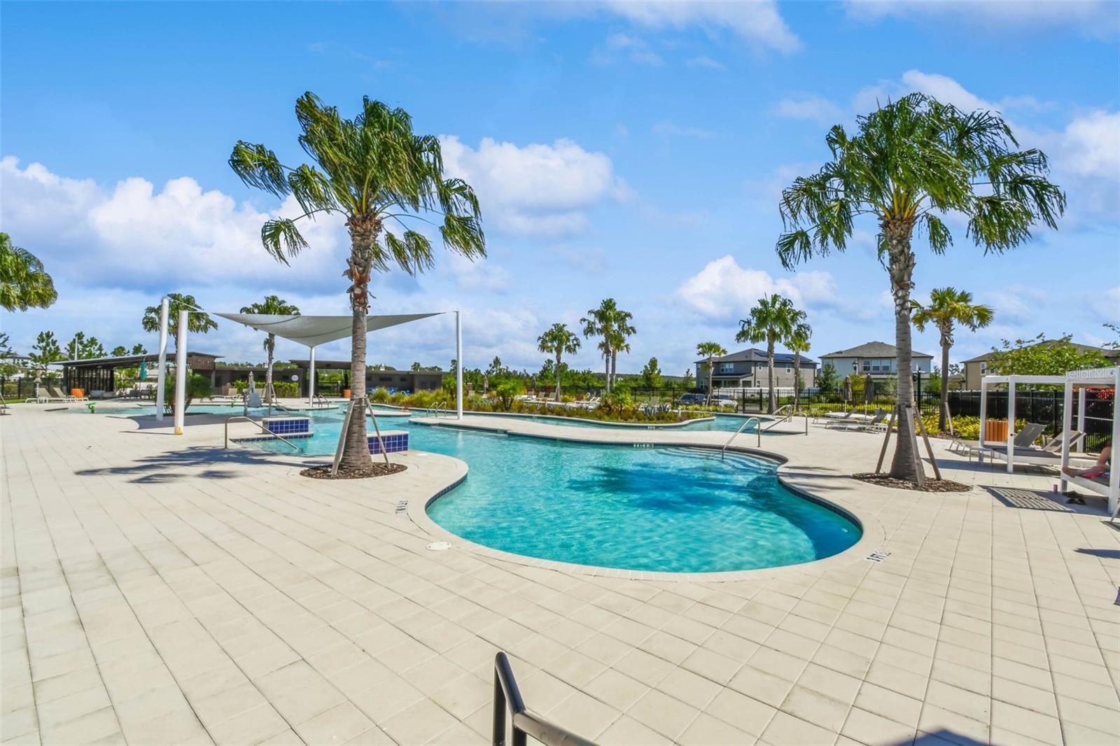 Listing photo id 66 for 31854 Asbury Avenue