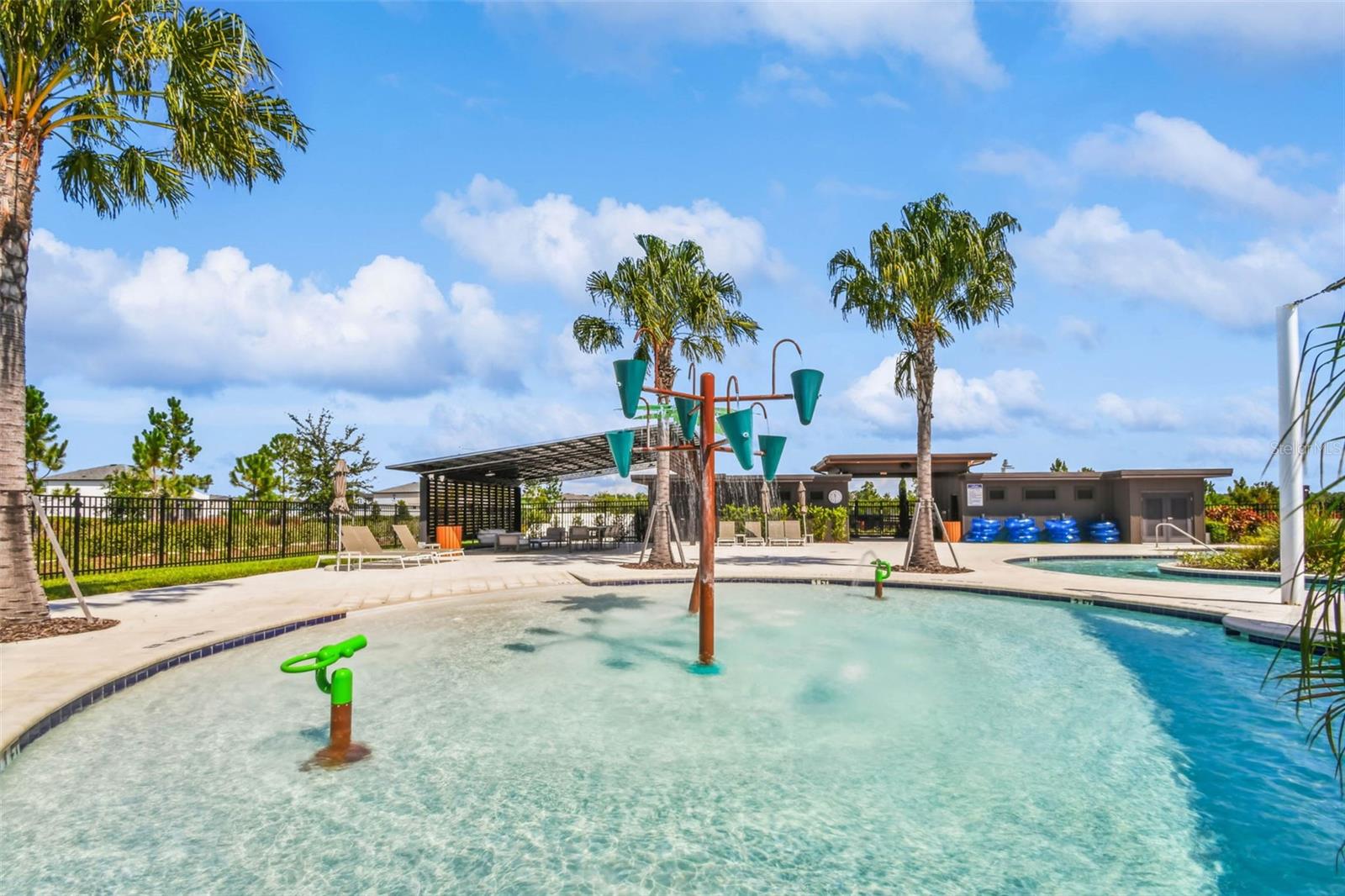 Listing photo id 68 for 31854 Asbury Avenue