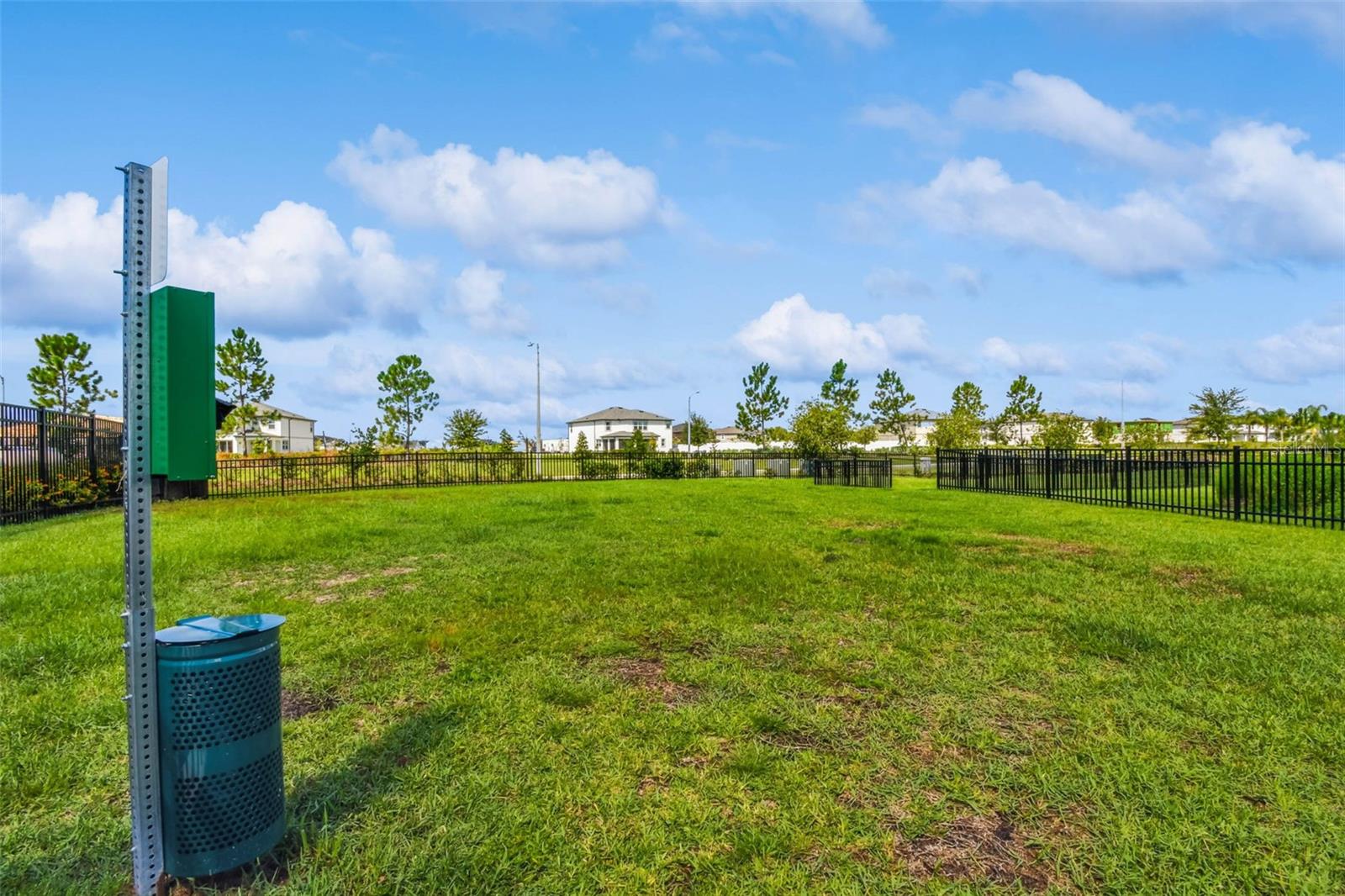 Listing photo id 71 for 31854 Asbury Avenue