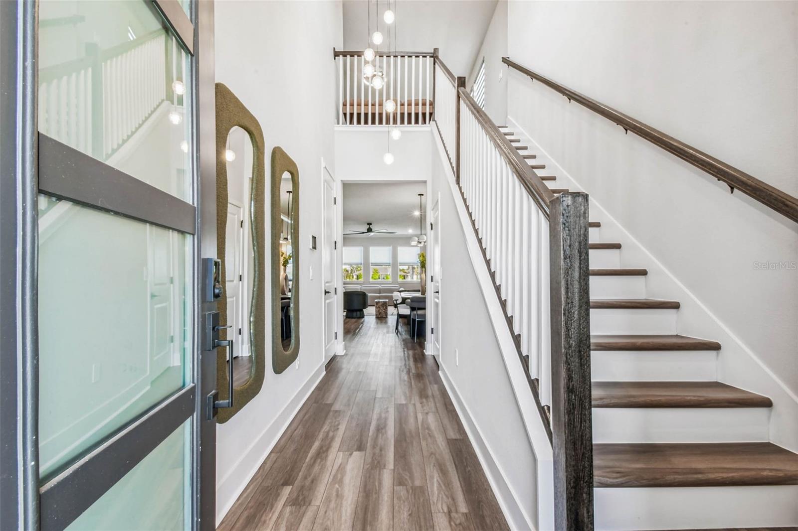 Listing photo id 6 for 31854 Asbury Avenue