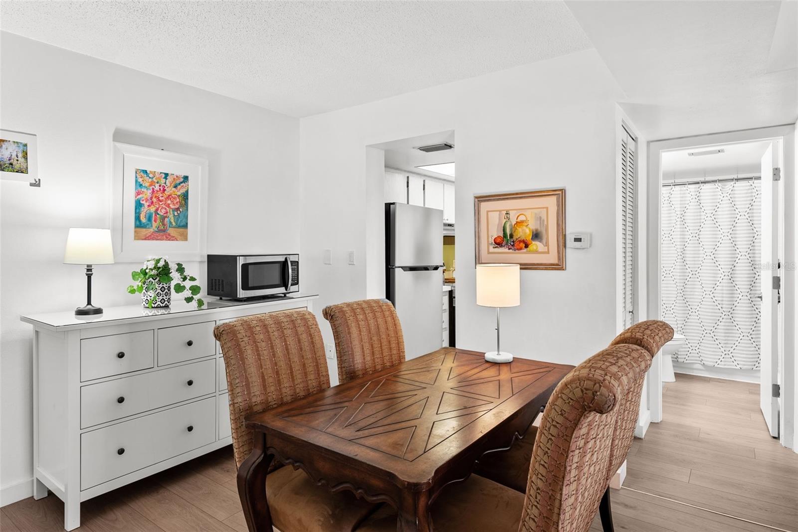 Image 13 of 49 For 100 Waverly Way 403