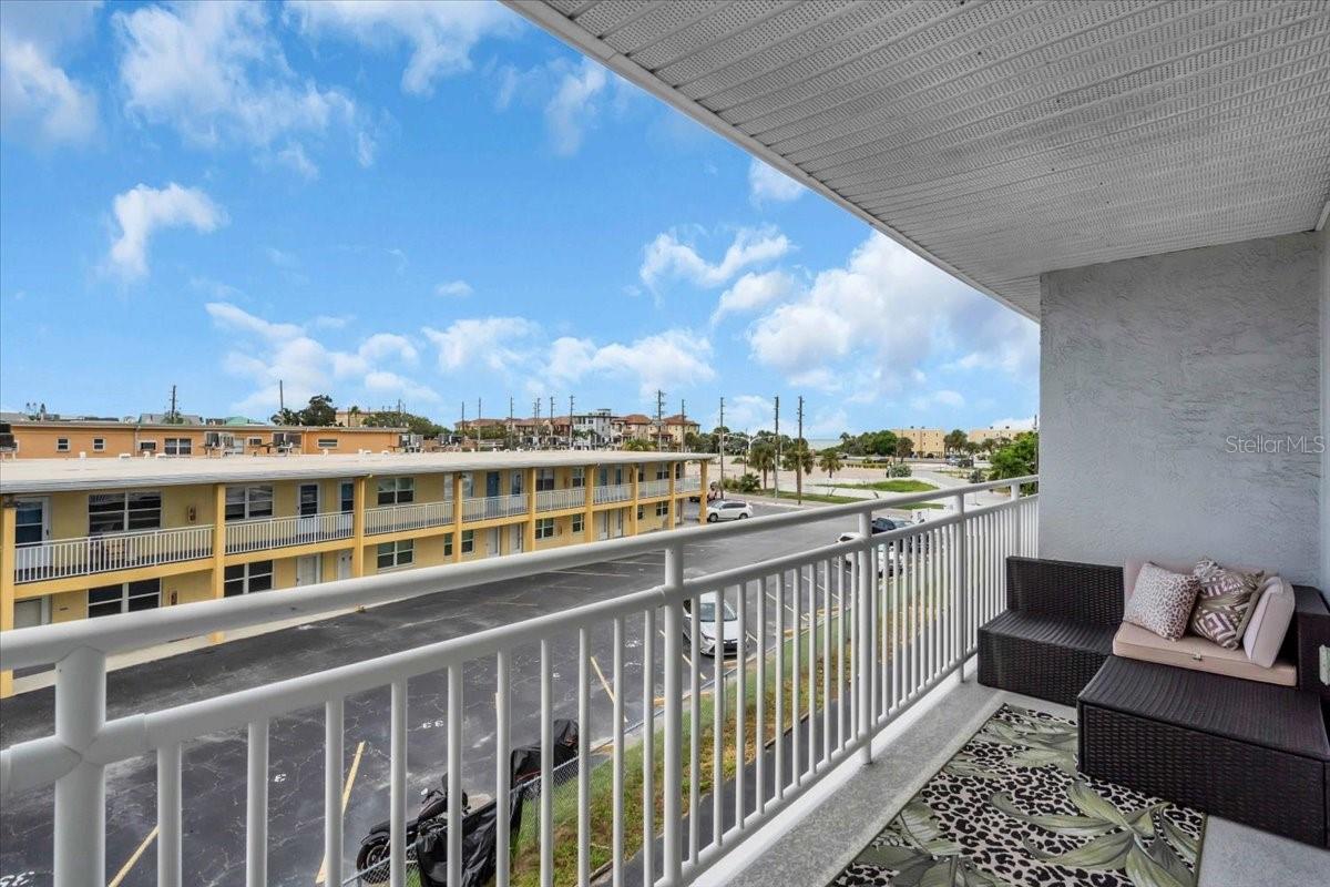 Image 15 of 20 For 9755 Harrell Avenue 205