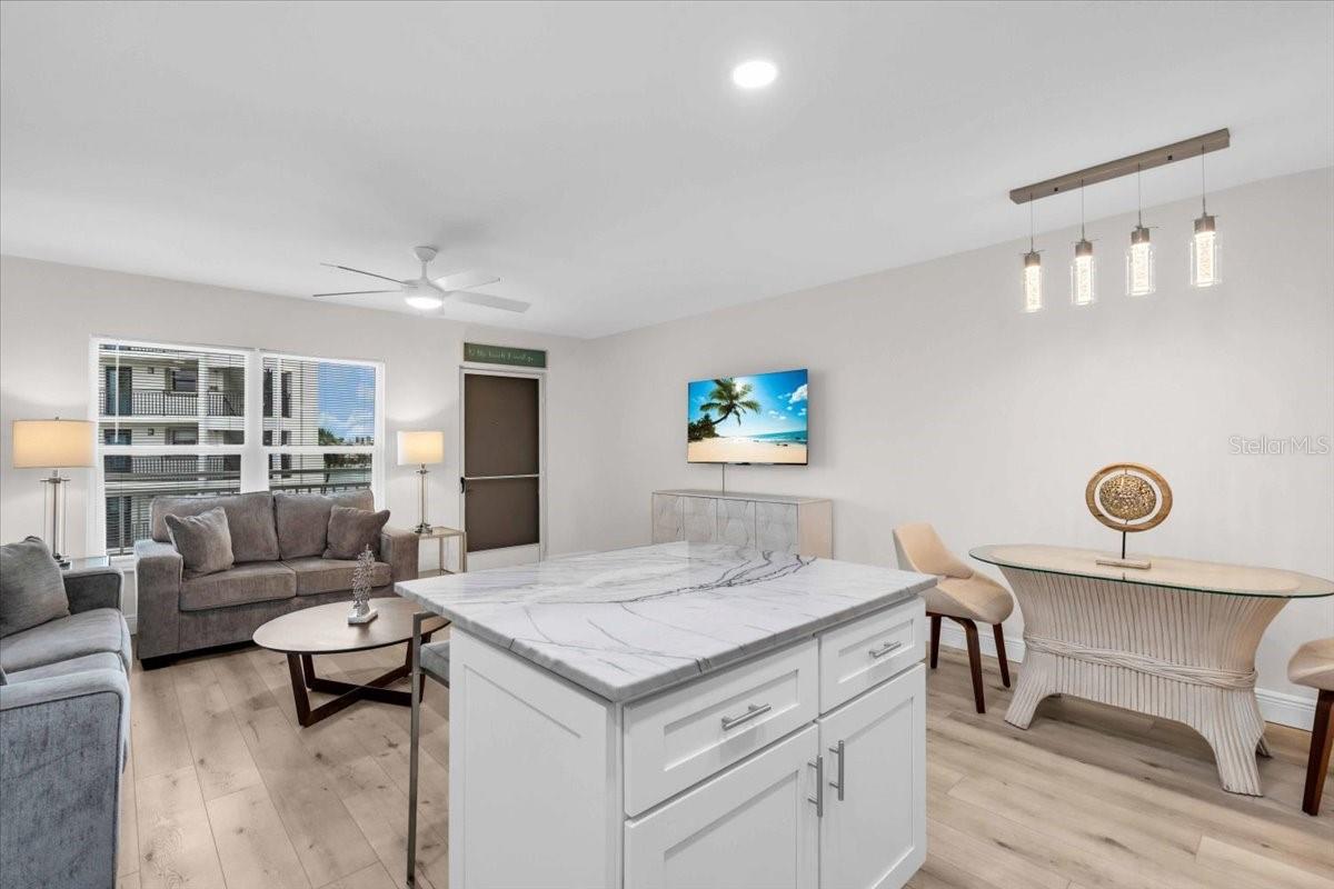Image 7 of 20 For 9755 Harrell Avenue 205