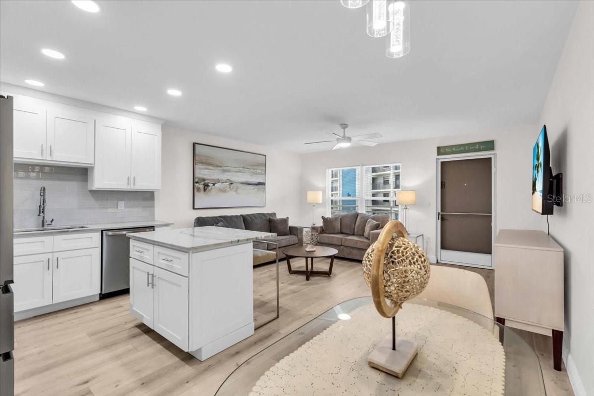 Image 8 of 20 For 9755 Harrell Avenue 205