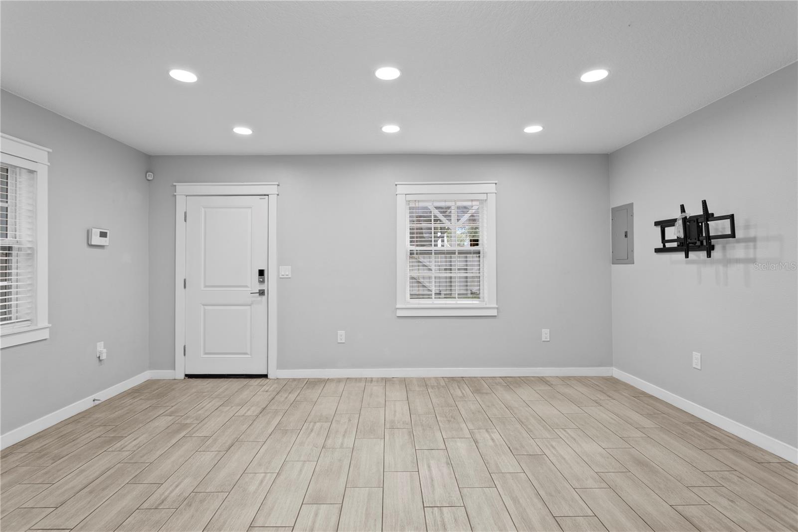 Image 35 of 45 For 2810 10th Street