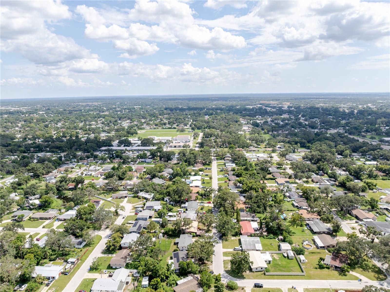 Image 42 of 43 For 925 Skyview Drive