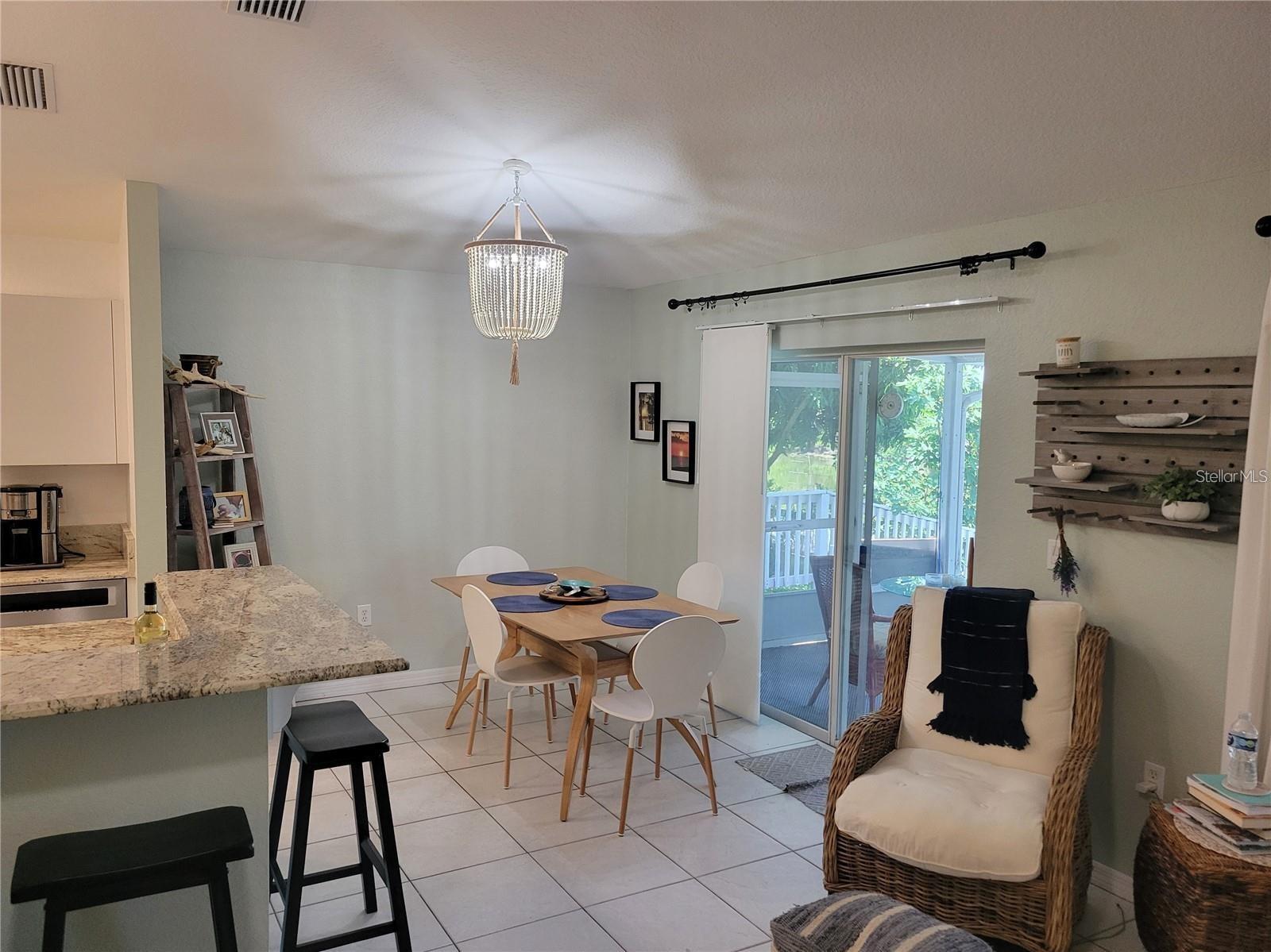 Image 16 of 66 For 2651 San Luis Rd