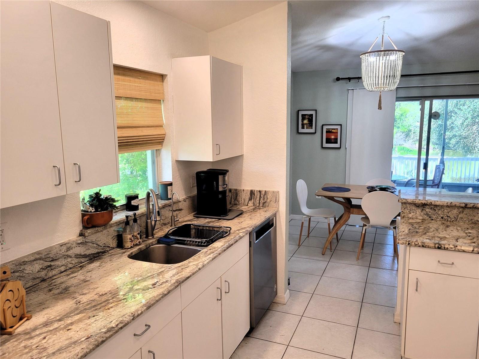 Image 21 of 66 For 2651 San Luis Rd