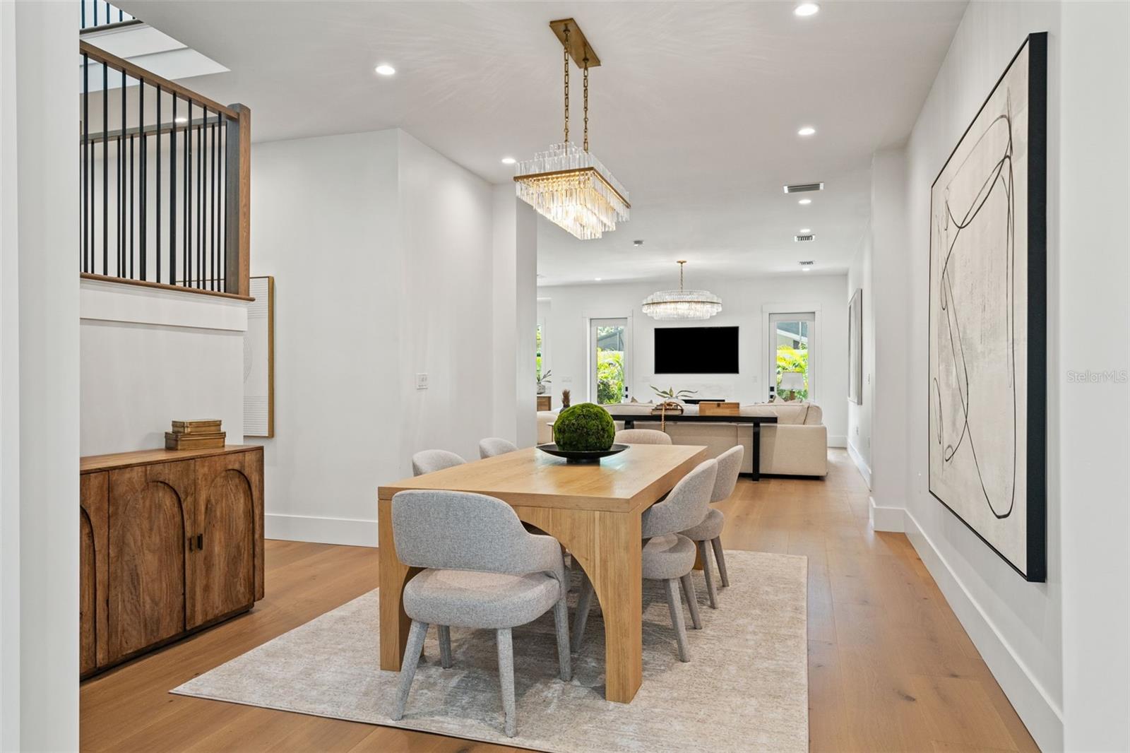 Image 11 of 89 For 804 Idlewood Drive 1