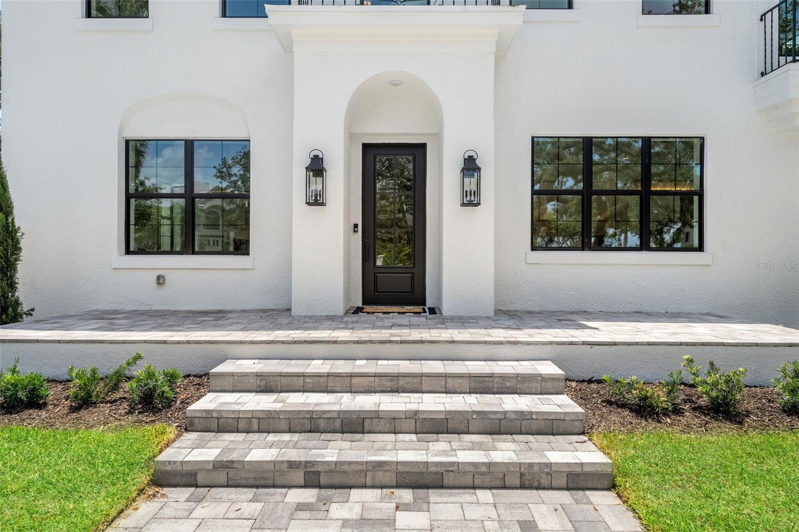 Image 4 of 89 For 804 Idlewood Drive 1
