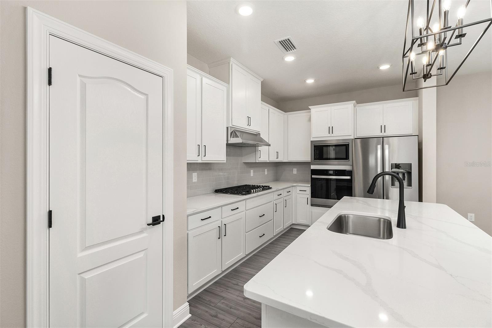Image 3 of 7 For 7878 Somersworth Drive