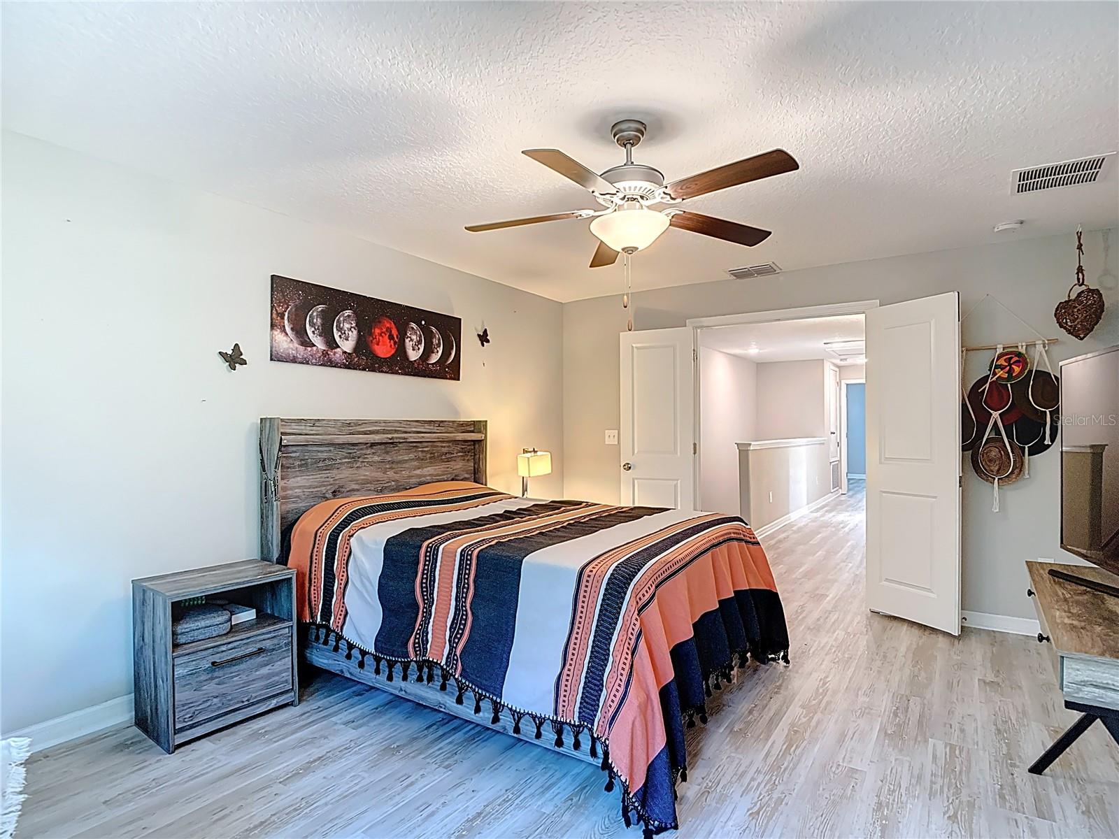 Image 31 of 75 For 11742 Castine Street