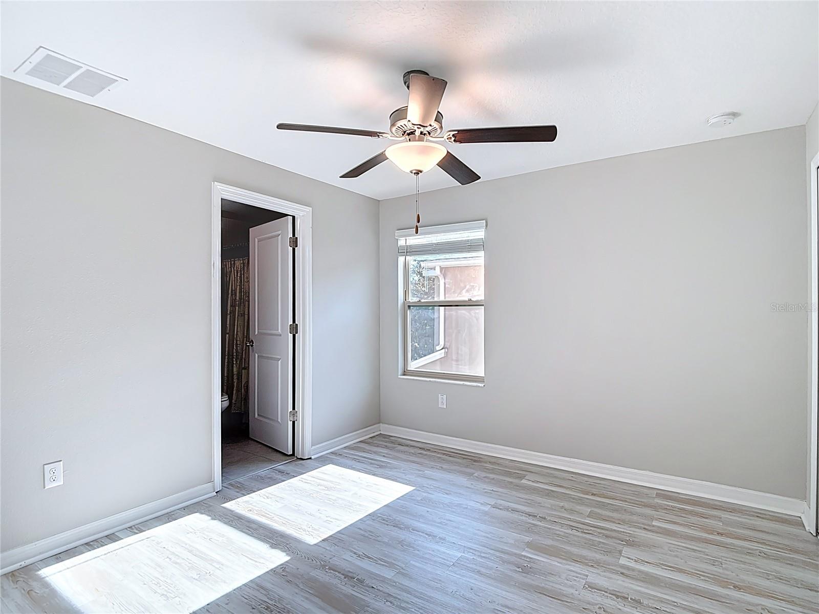 Image 39 of 75 For 11742 Castine Street