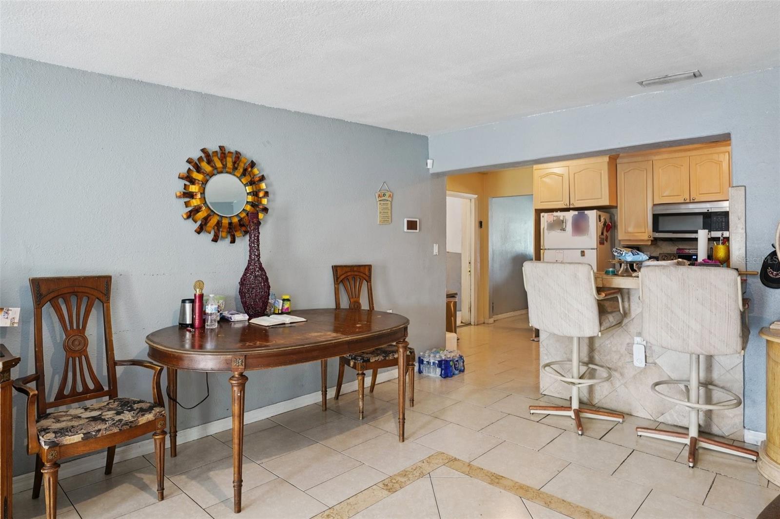 Image 12 of 81 For 4515 Saint Vincent Street