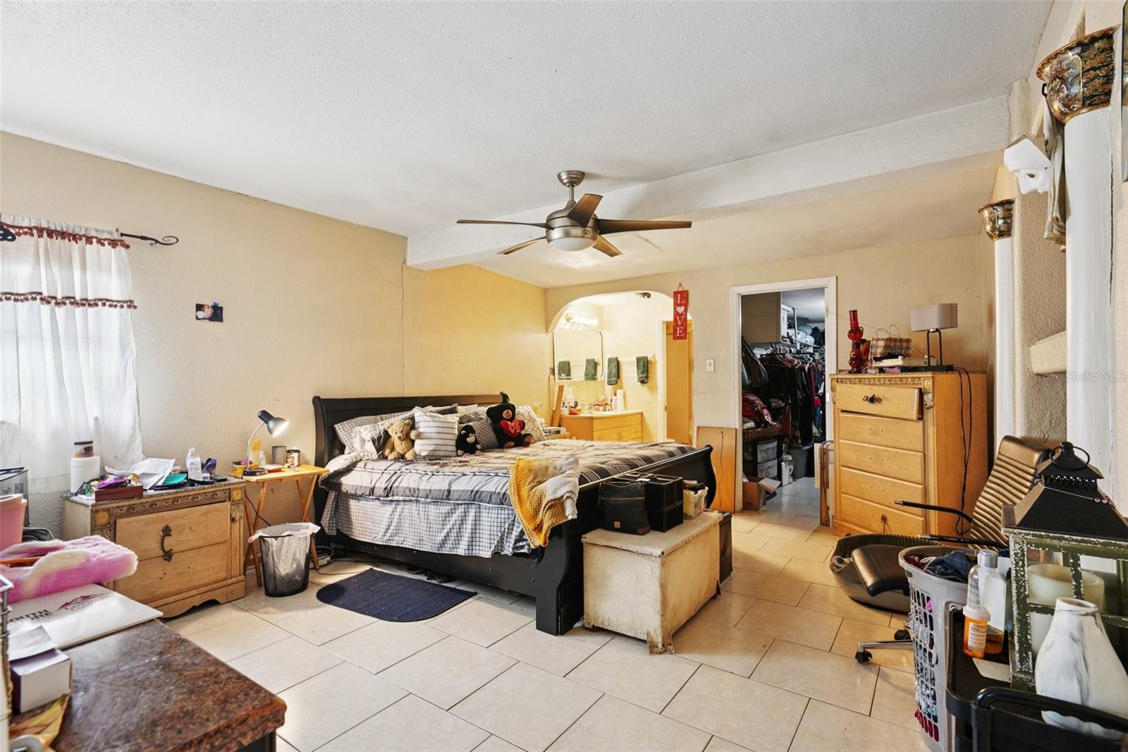 Image 24 of 81 For 4515 Saint Vincent Street