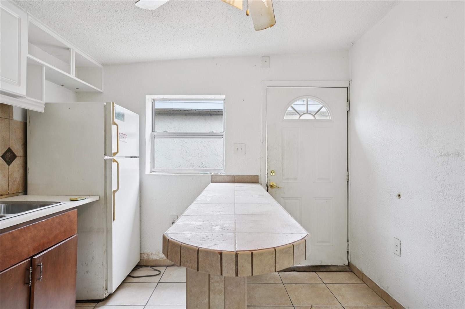 Image 47 of 81 For 4515 Saint Vincent Street