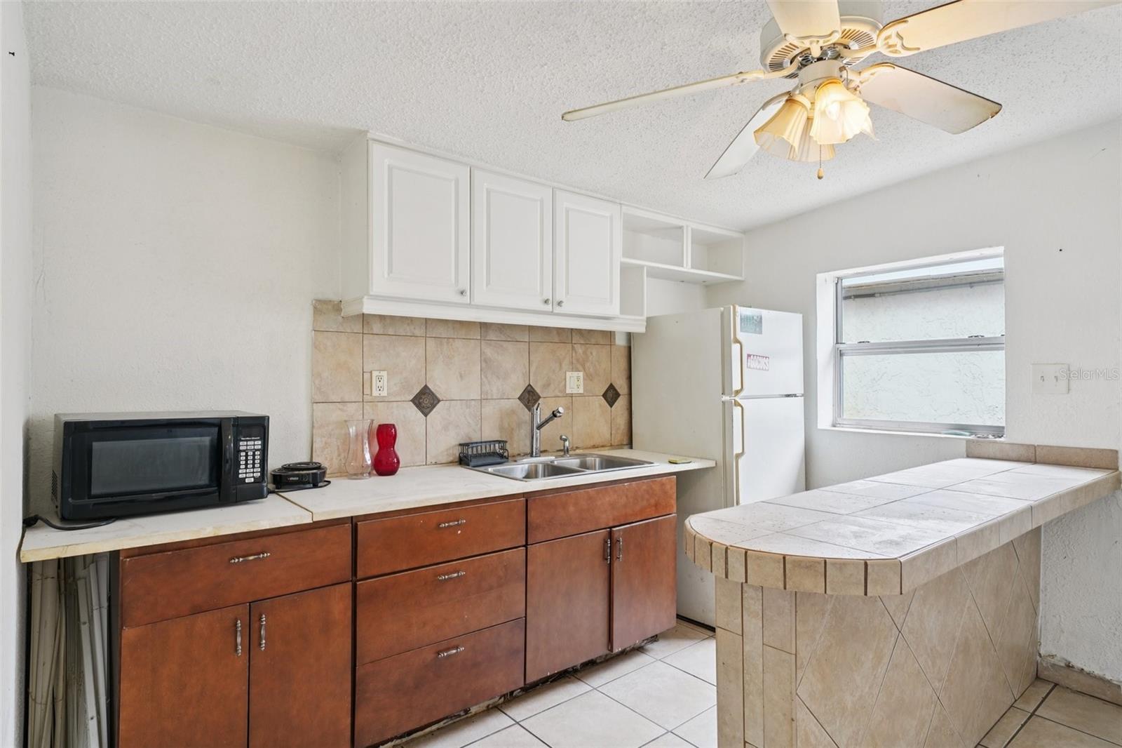 Image 48 of 81 For 4515 Saint Vincent Street