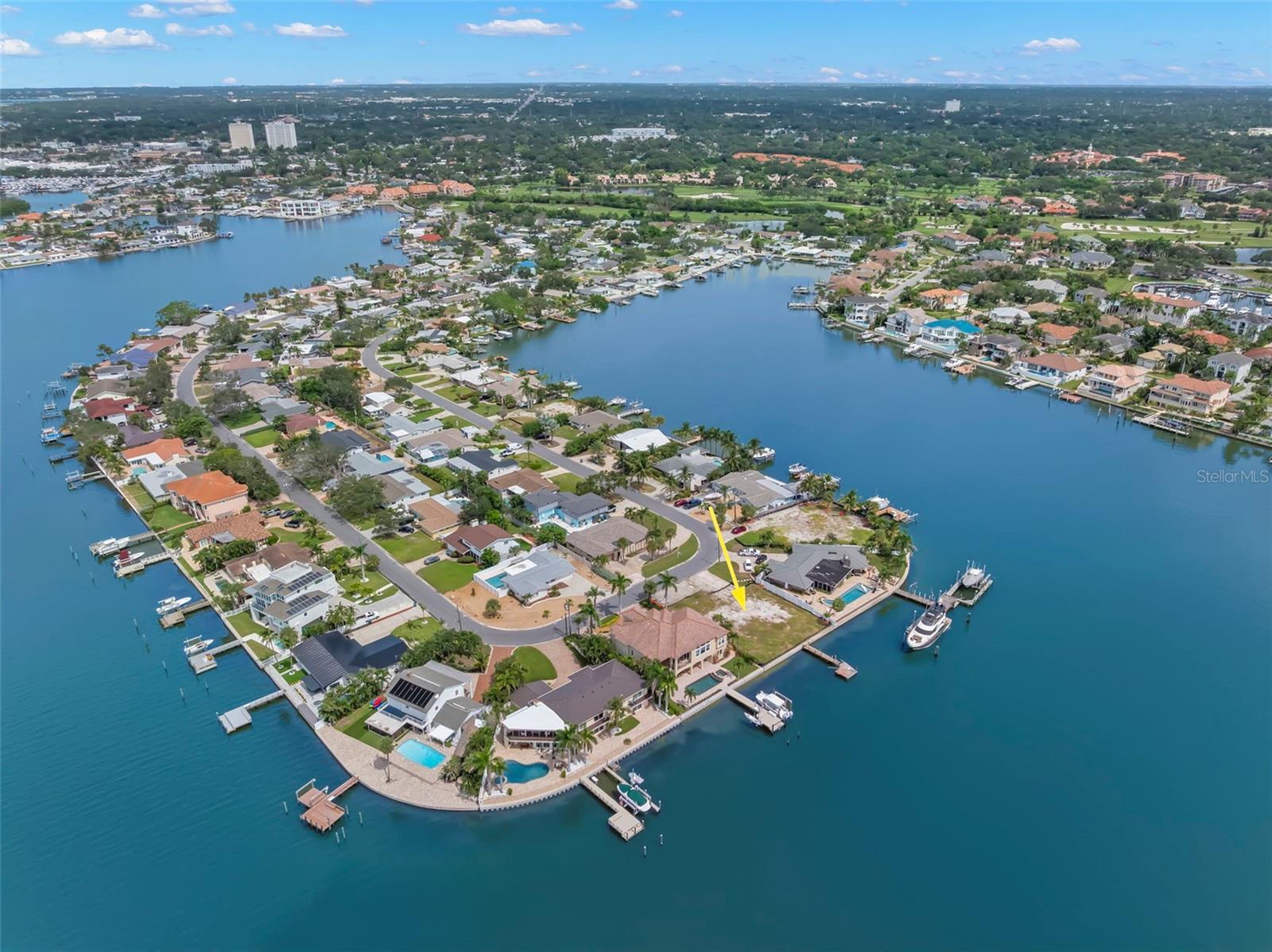 Image 13 of 20 For 2000 Dolphin Boulevard S