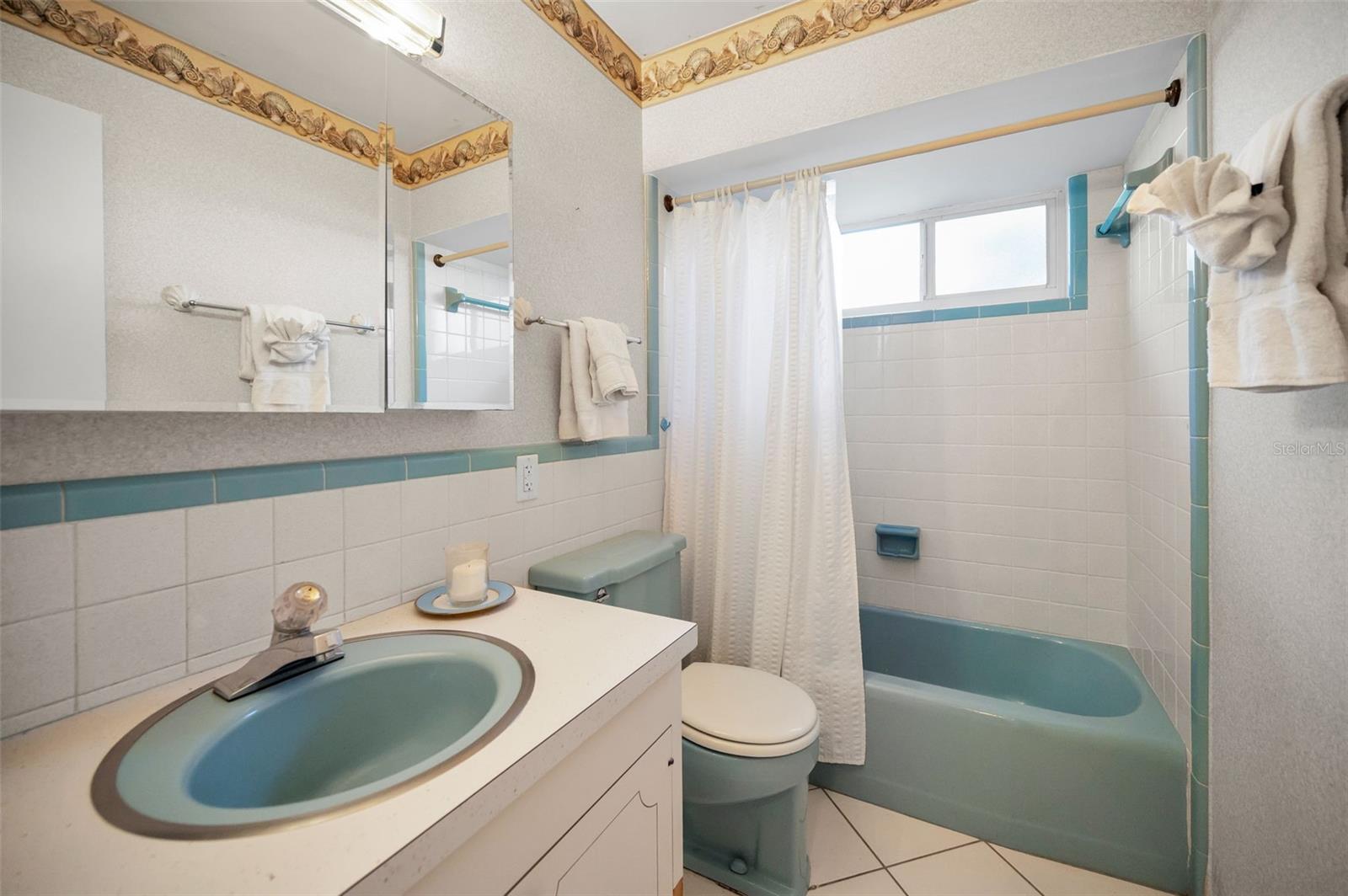 Image 38 of 64 For 1831 Beverly Circle N