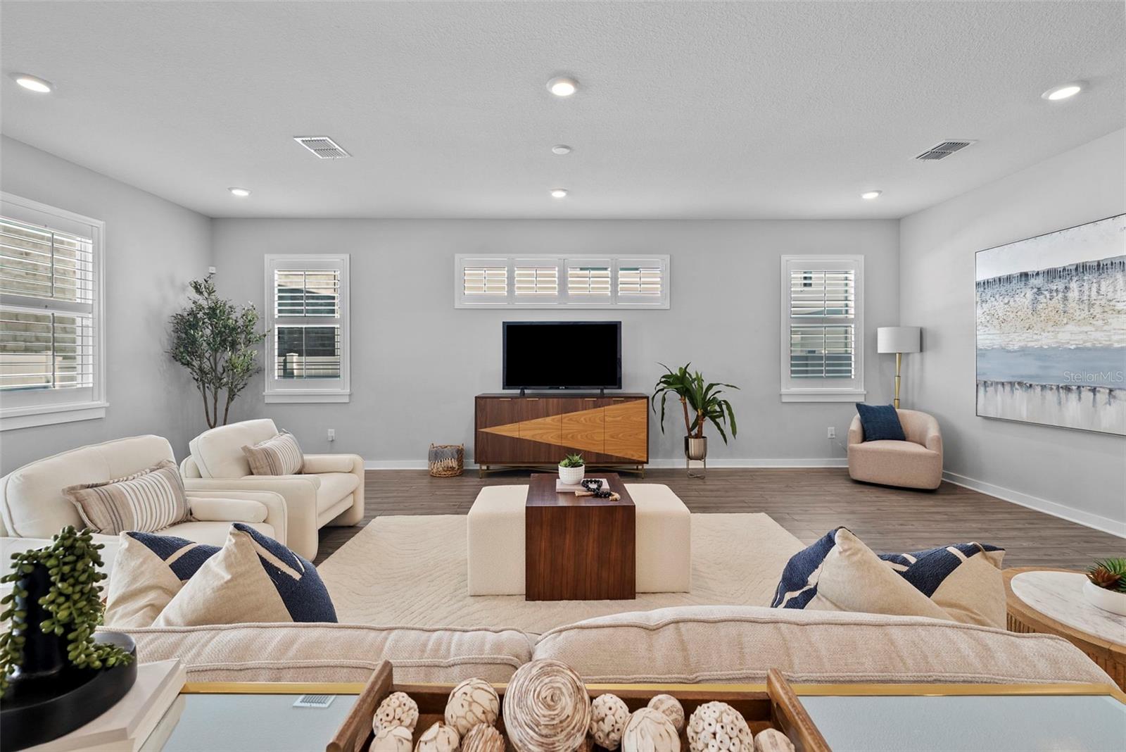 Image 11 of 55 For 5834 Macdill Avenue A