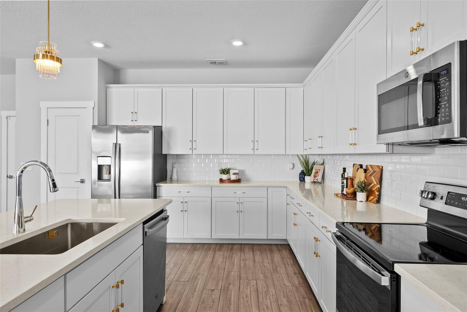 Image 16 of 55 For 5834 Macdill Avenue A