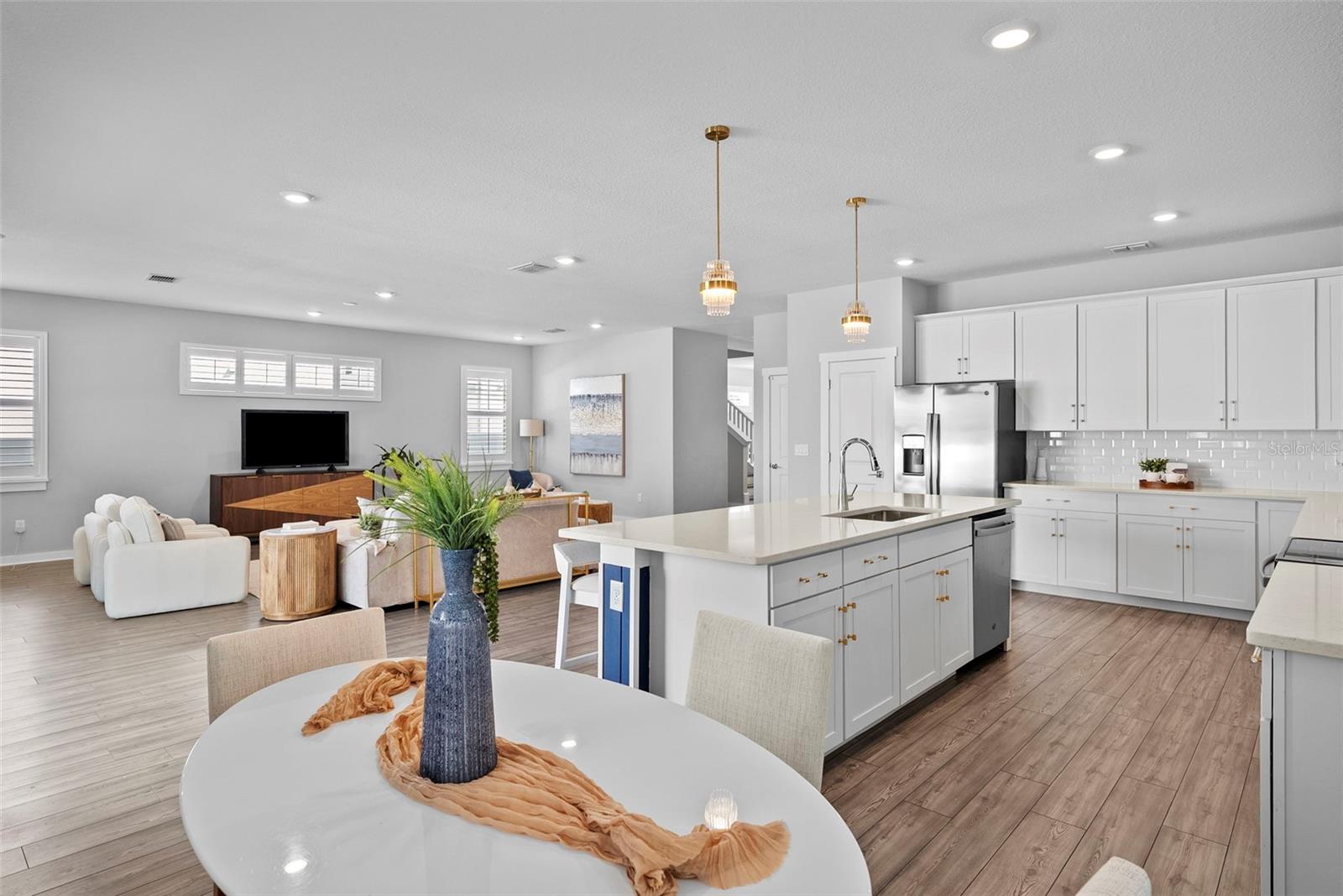 Image 19 of 55 For 5834 Macdill Avenue A