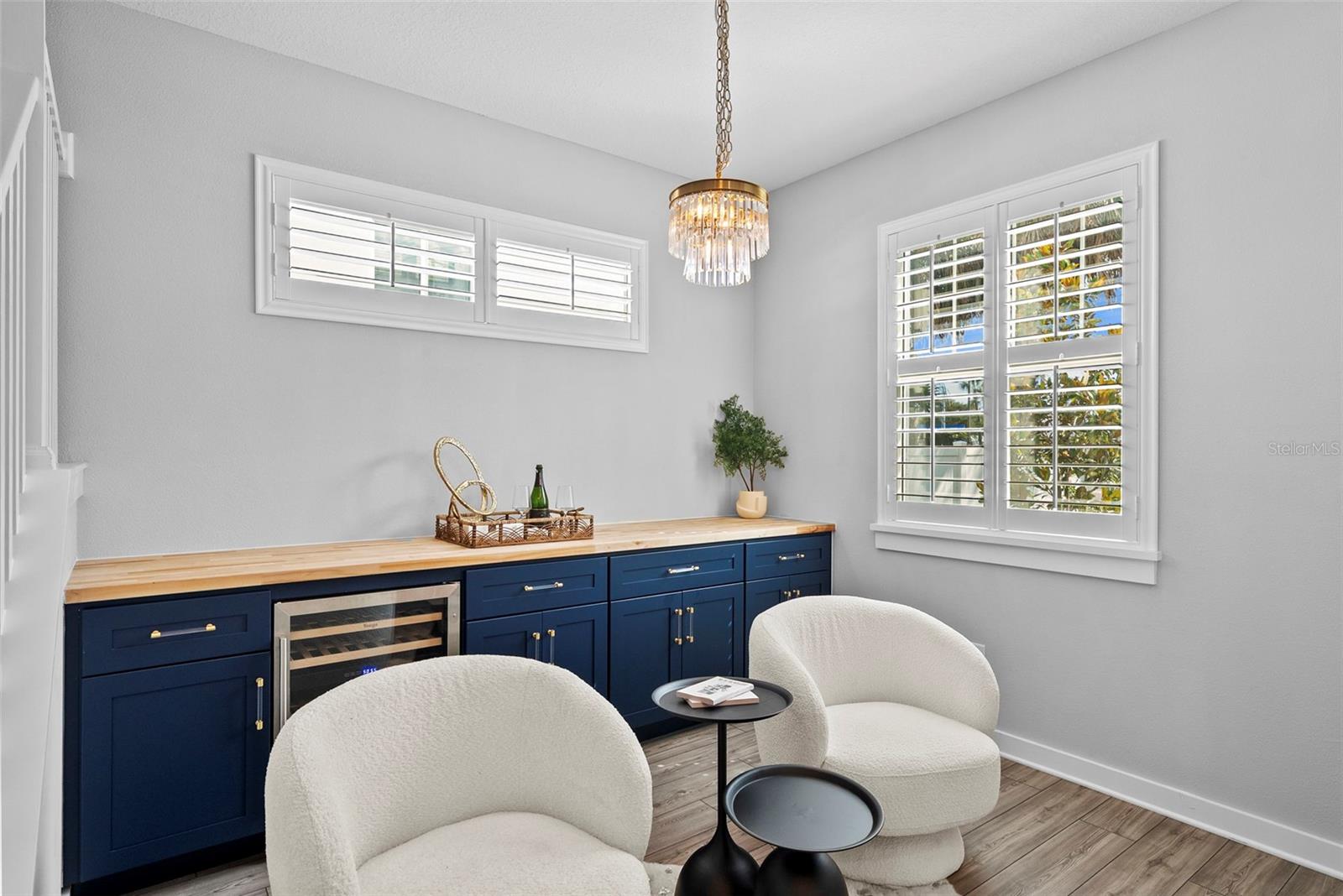 Image 3 of 55 For 5834 Macdill Avenue A