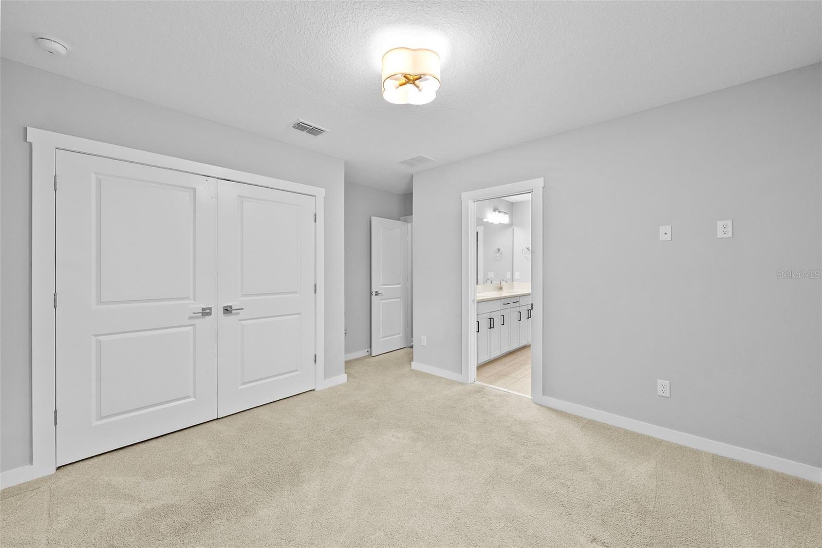 Image 43 of 55 For 5834 Macdill Avenue A