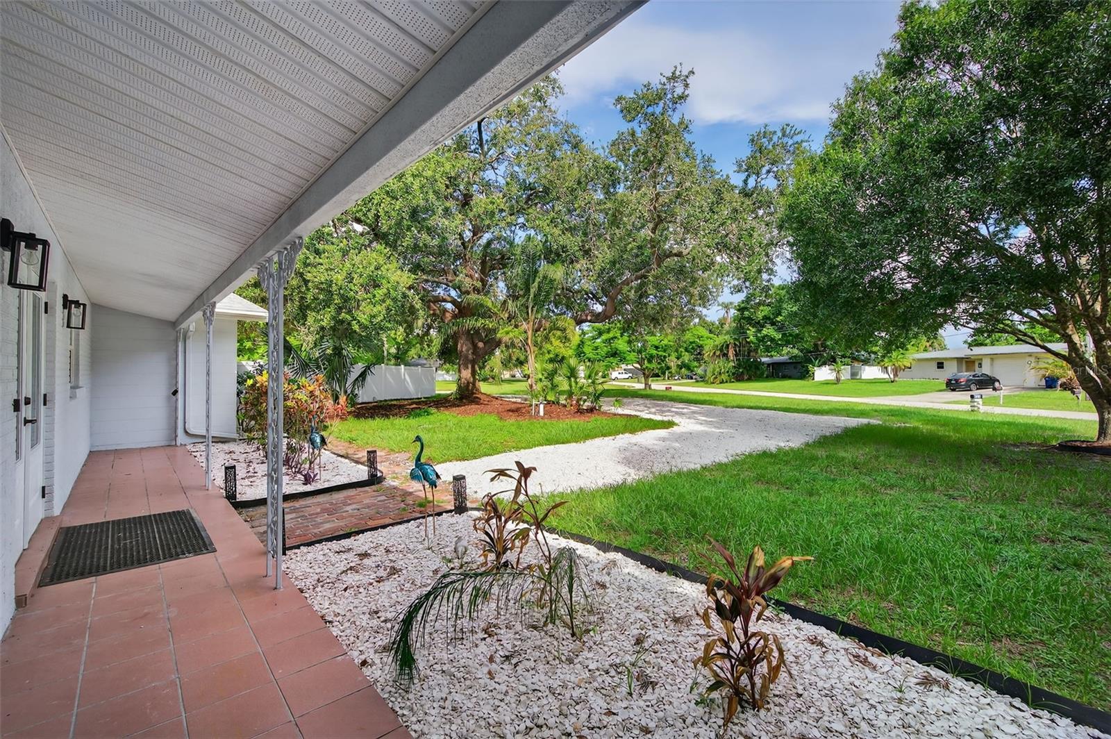 Image 2 of 45 For 4422 Lake Drive