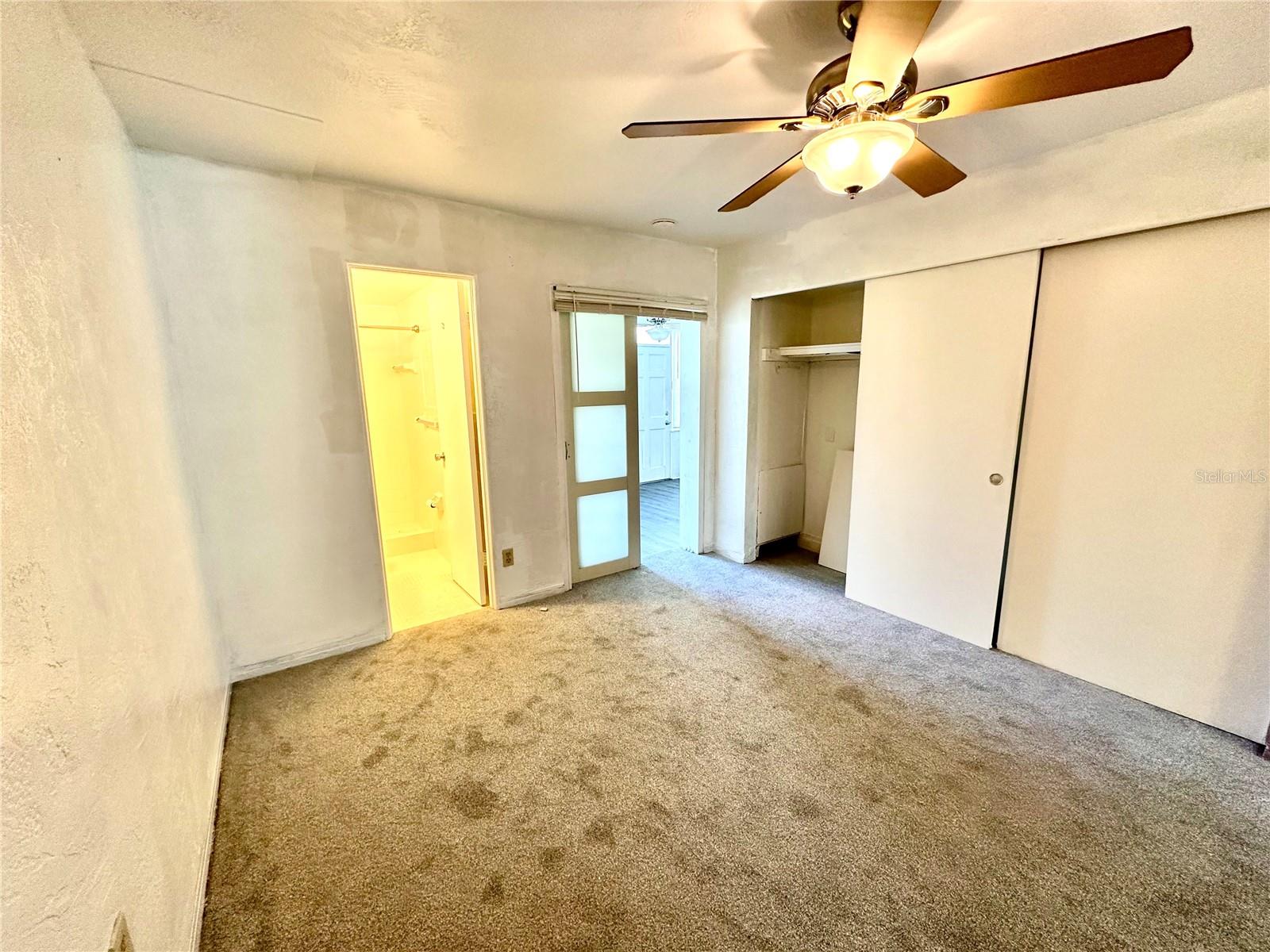 Image 10 of 43 For 2454 Australia Way E 12