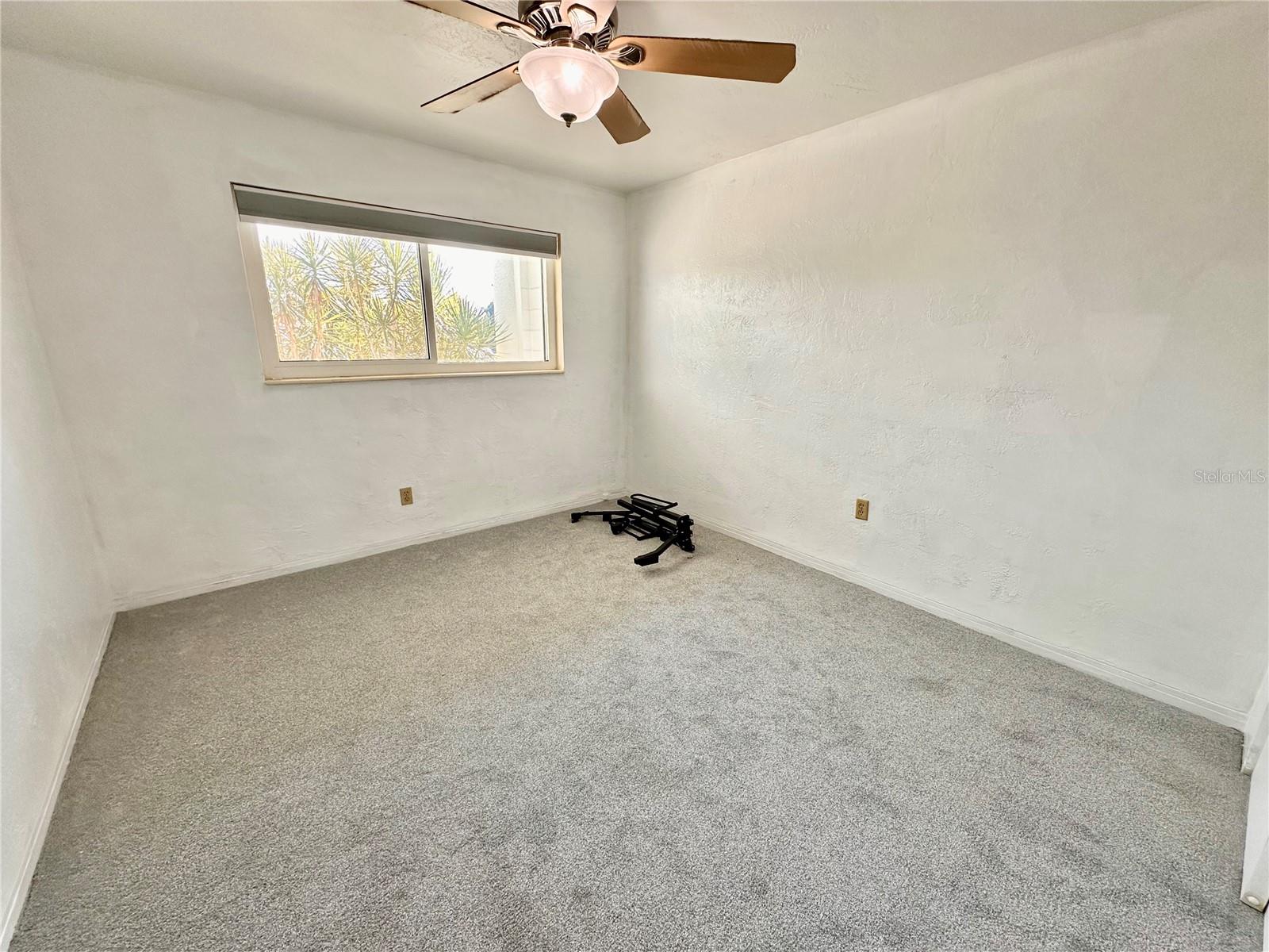 Image 12 of 43 For 2454 Australia Way E 12