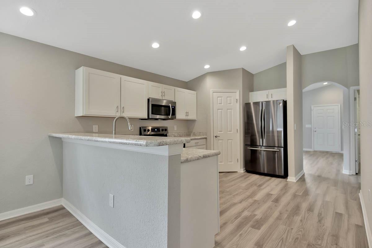 Image 4 of 18 For 13819 Harvestwood Lane