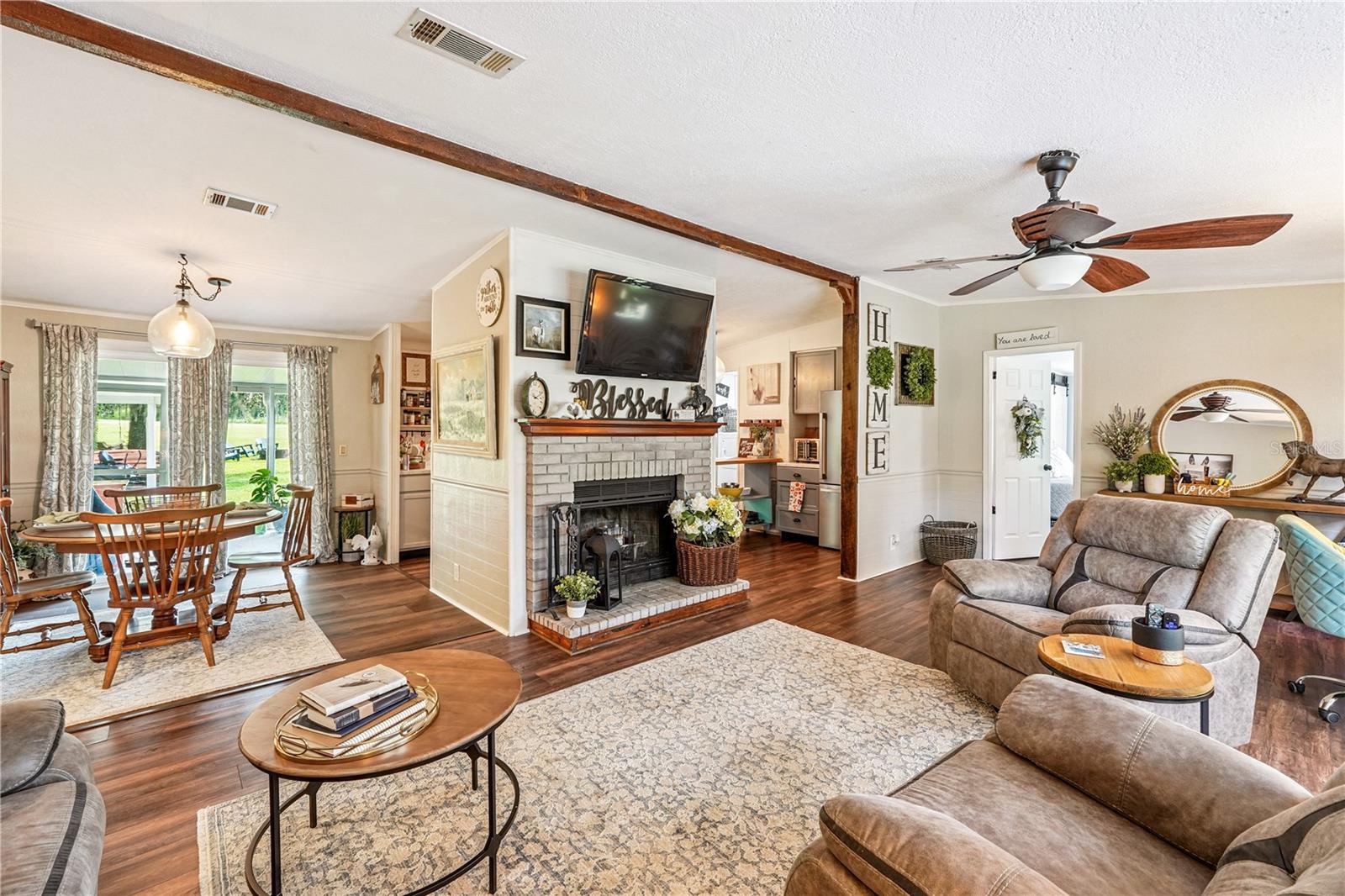 Image 20 of 36 For 23046 Dewitt Drive
