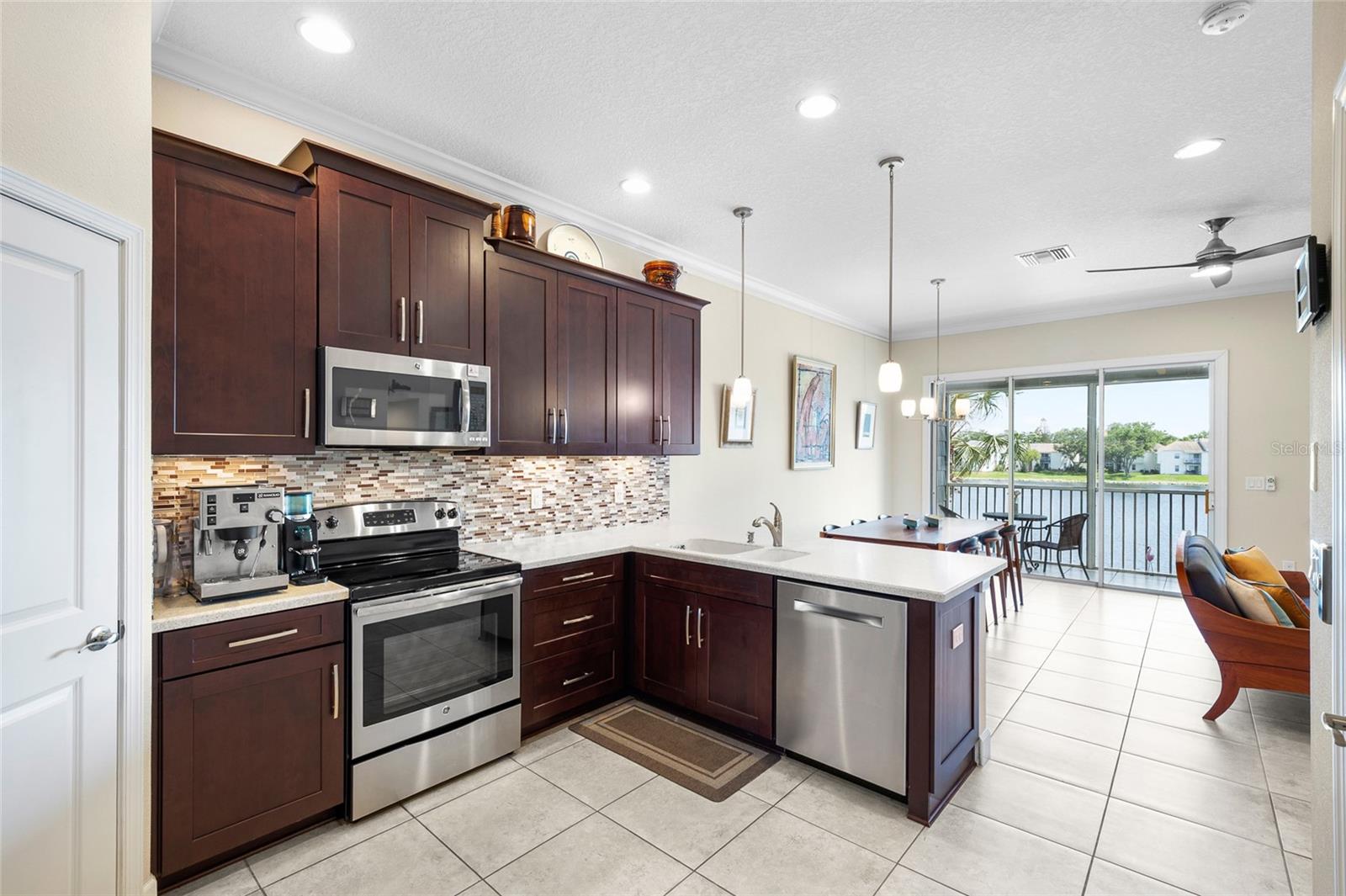 Image 7 of 34 For 3226 Nautical Place S