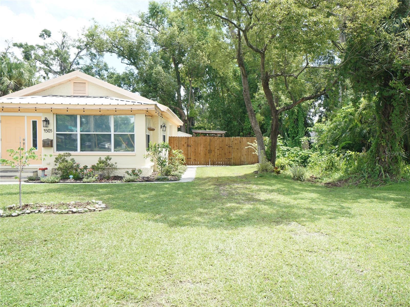 Image 21 of 23 For 4305 Clearfield Avenue