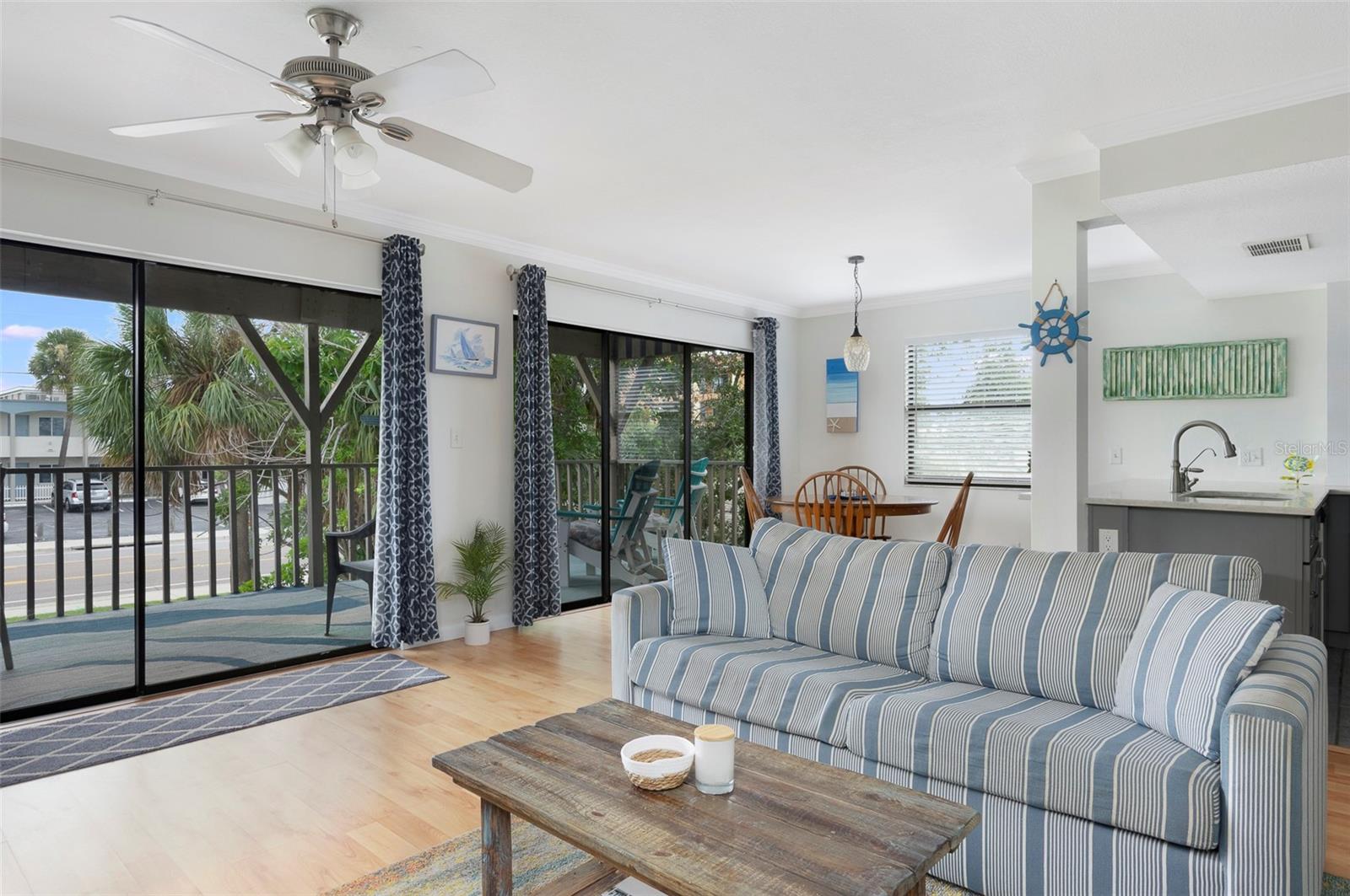Image 3 of 26 For 2109 Gulf Boulevard 1b