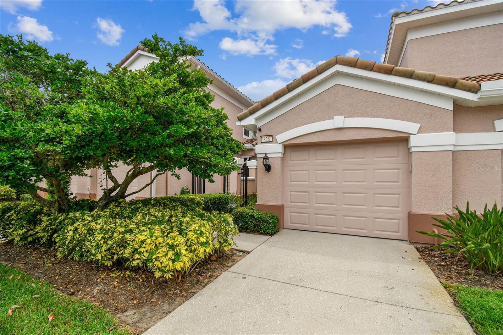 Image 2 of 66 For 826 Lantern Way 103