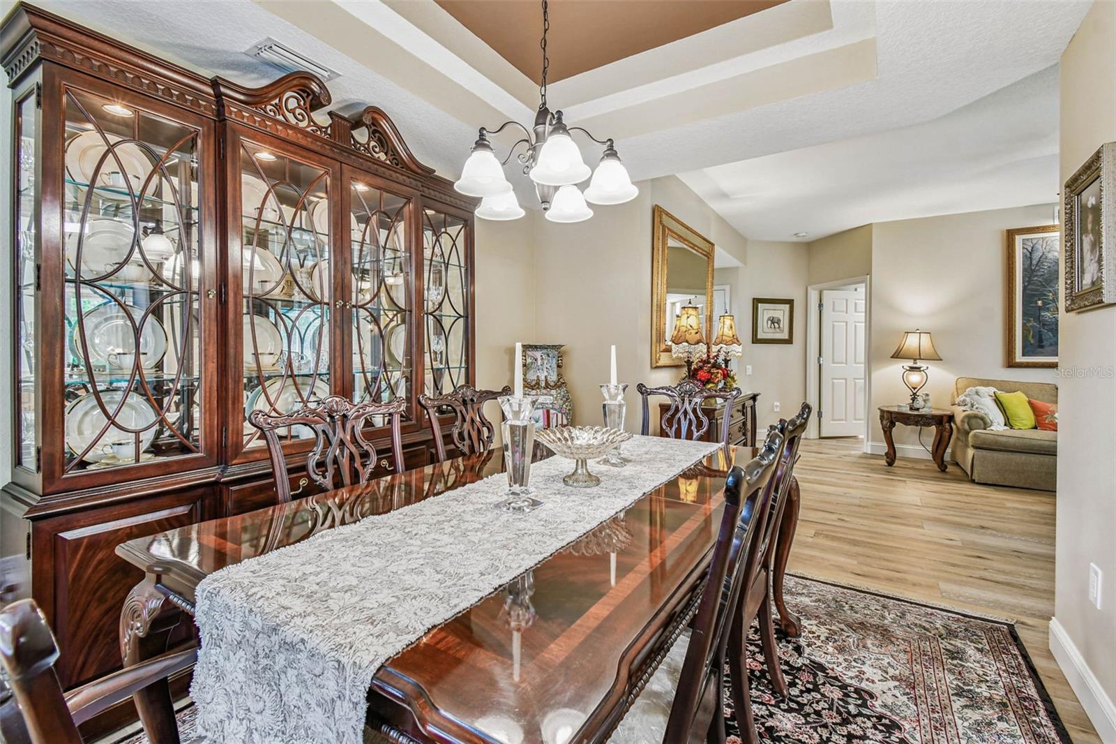 Image 45 of 66 For 826 Lantern Way 103