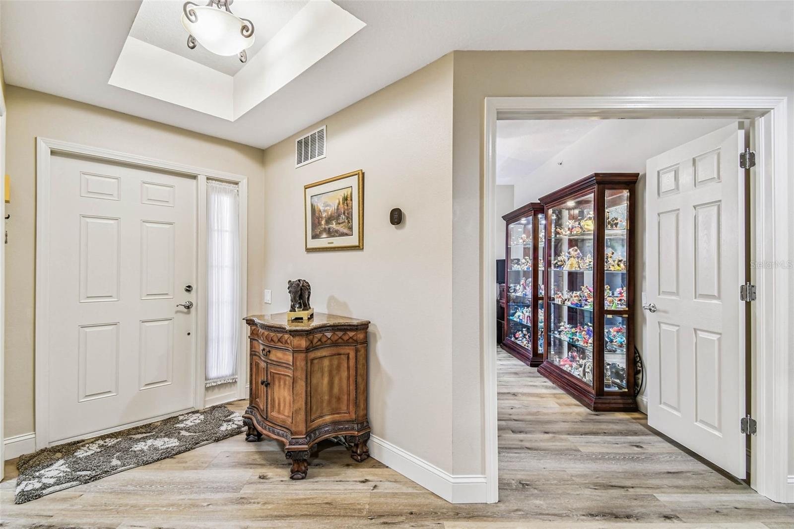 Image 7 of 66 For 826 Lantern Way 103