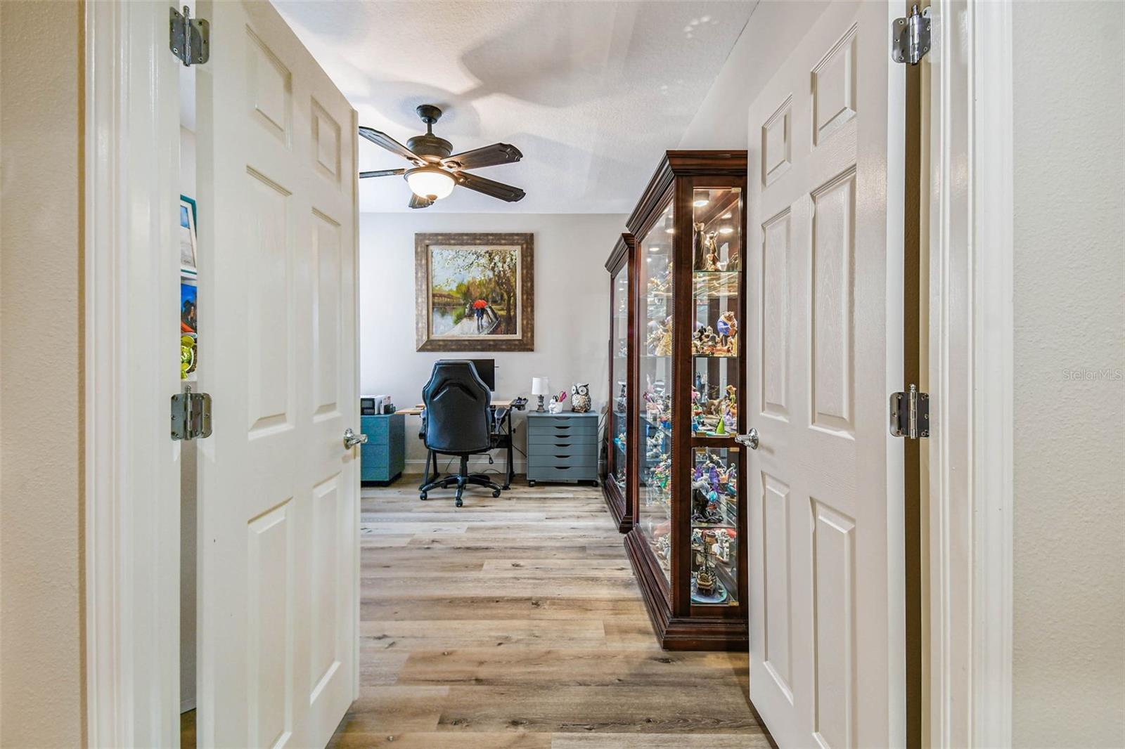 Image 9 of 66 For 826 Lantern Way 103