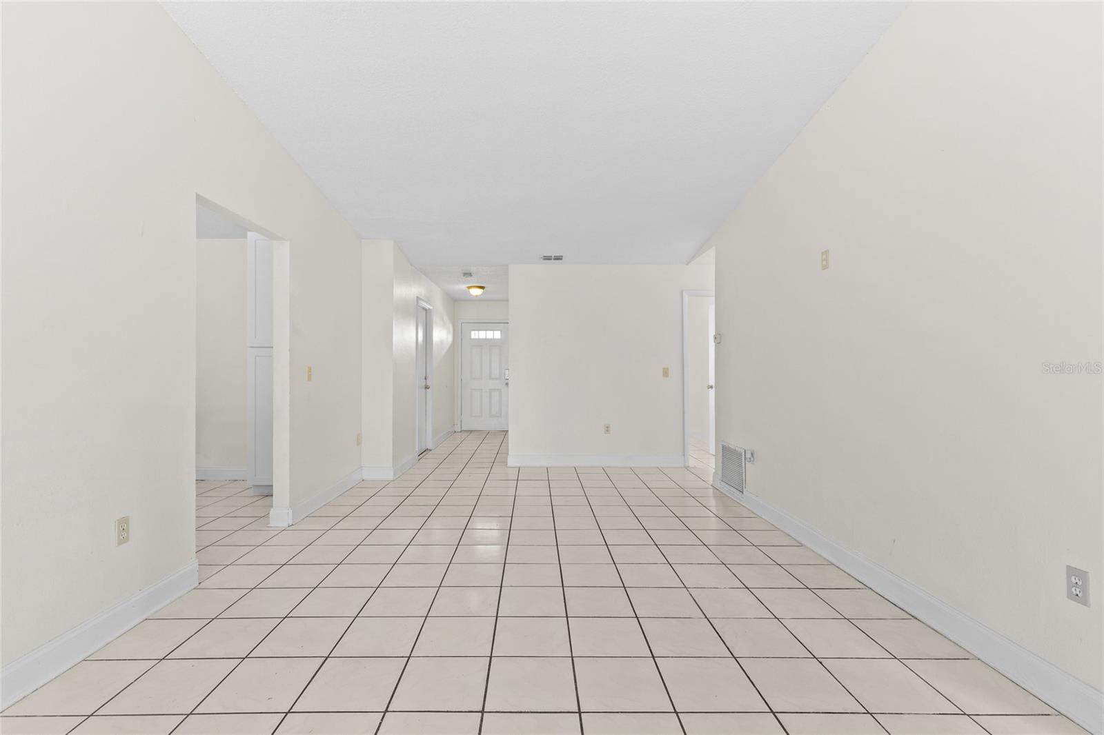 Image 15 of 24 For 5898 Sagunto Street